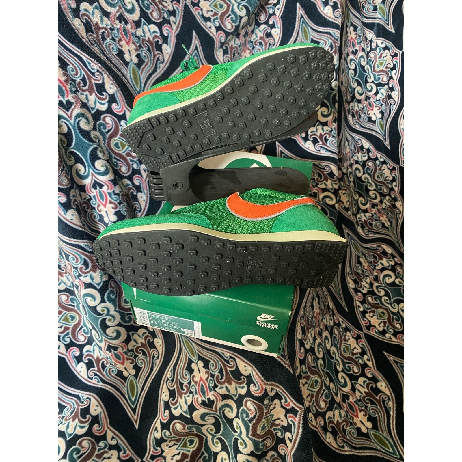 Nike Nike Tailwind 79 Stranger Things Hawkins High School m8 w9.5 Size US 8 / EU 41 - 10 Thumbnail