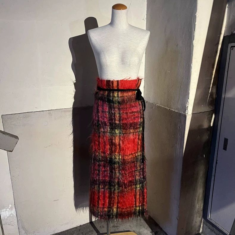 Comme des Garcons Comme Des Garcons size M Plaid half skirt Size 24" / US 00 / IT 34 - 1 Thumbnail