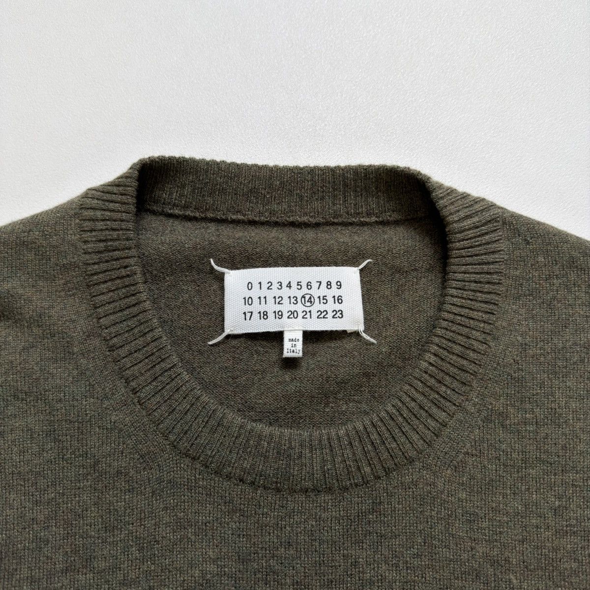 Maison Margiela A/W 16 Moss Green Wool Sweater Size US M / EU 48-50 / 2 - 5 Thumbnail