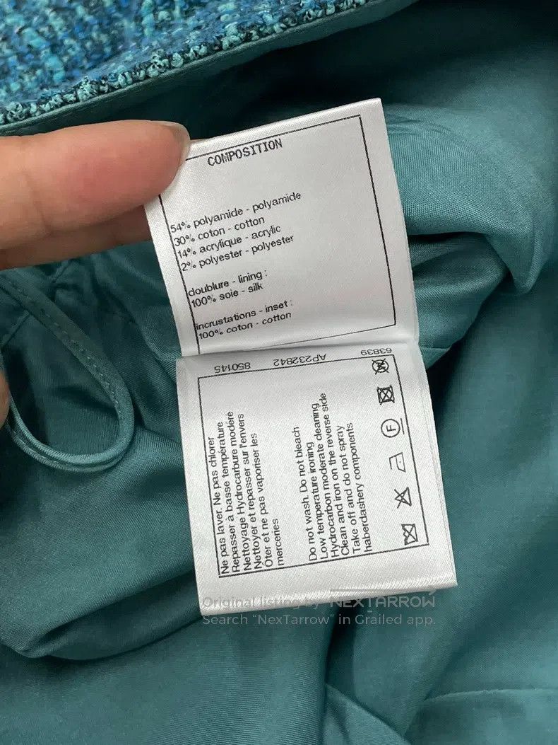 Chanel Chanel 22P peacock blue tweed knitted shorts Size 42" / US 20 - 7 Thumbnail