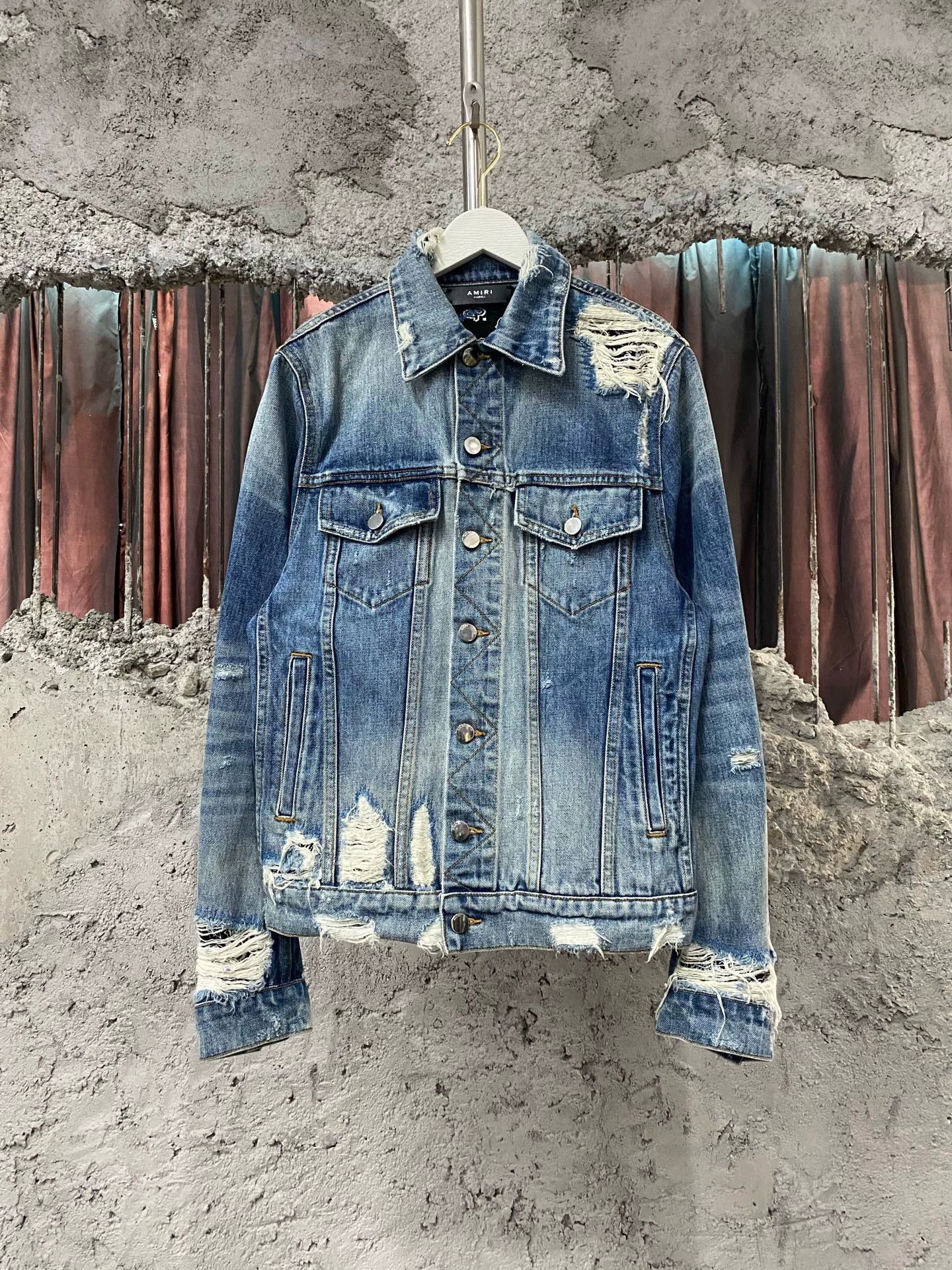 Amiri Amiri Camo Distressed Denim Jacket XS Size US XS / EU 42 / 0 - 1 Thumbnail