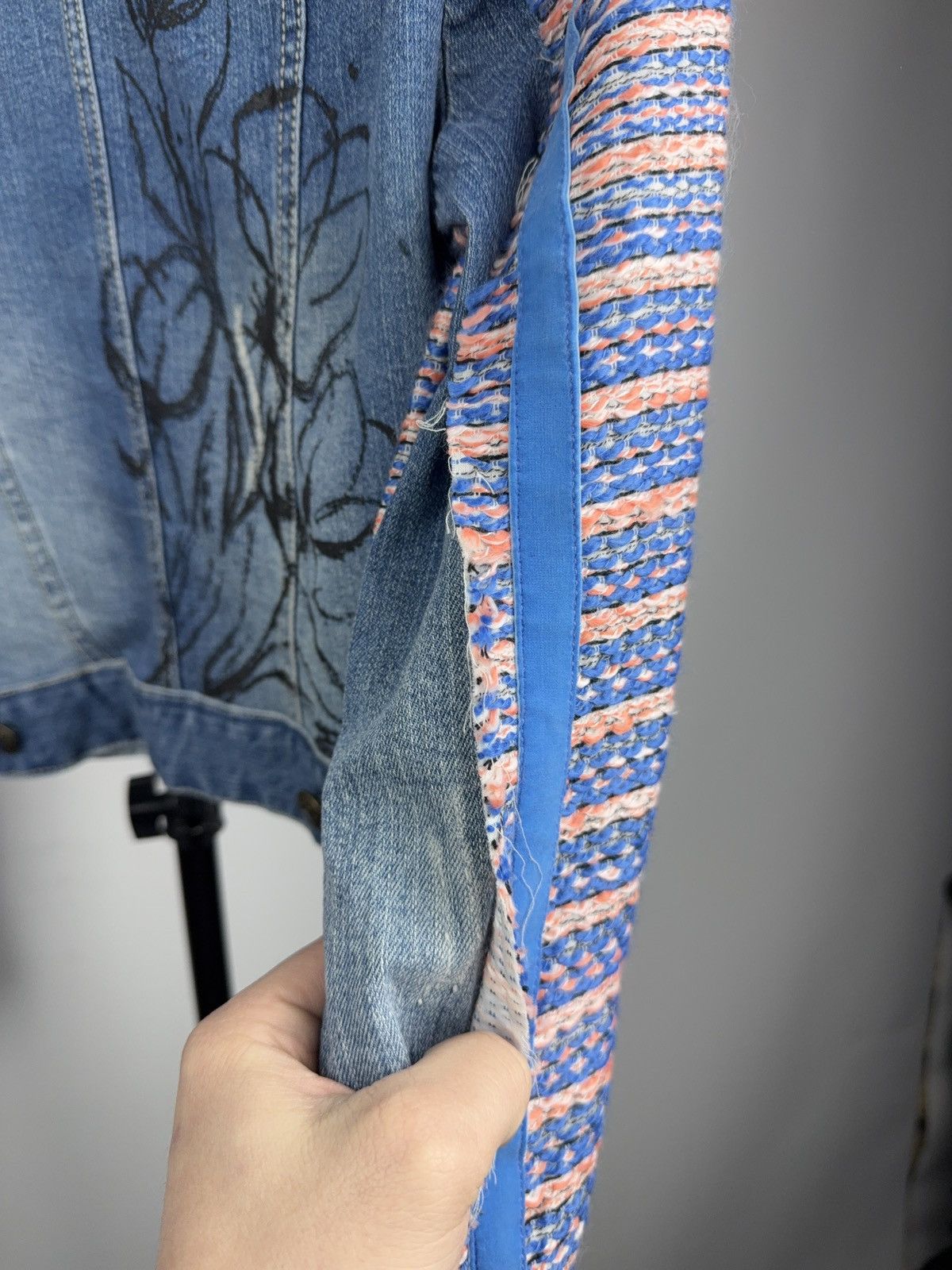 Desigual 00s Retro Desigual Patchwork Denim Cropped Jacket Y2K Size S / US 4 / IT 40 - 16 Thumbnail