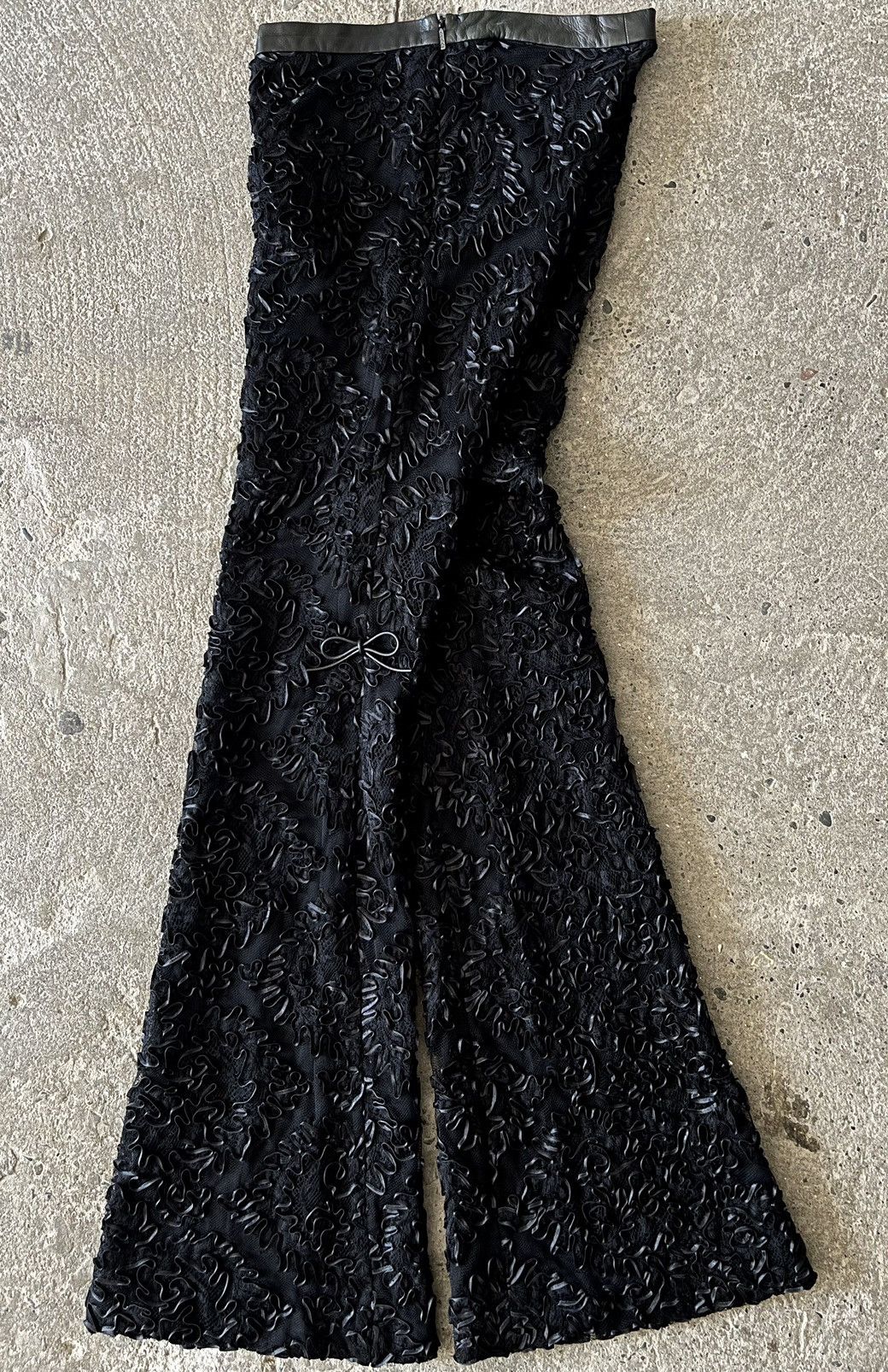 Gucci Archive Gucci - Tom Ford - FW1999 - Evening Lace Pants Size 26" / US 2 / IT 38 - 20 Thumbnail