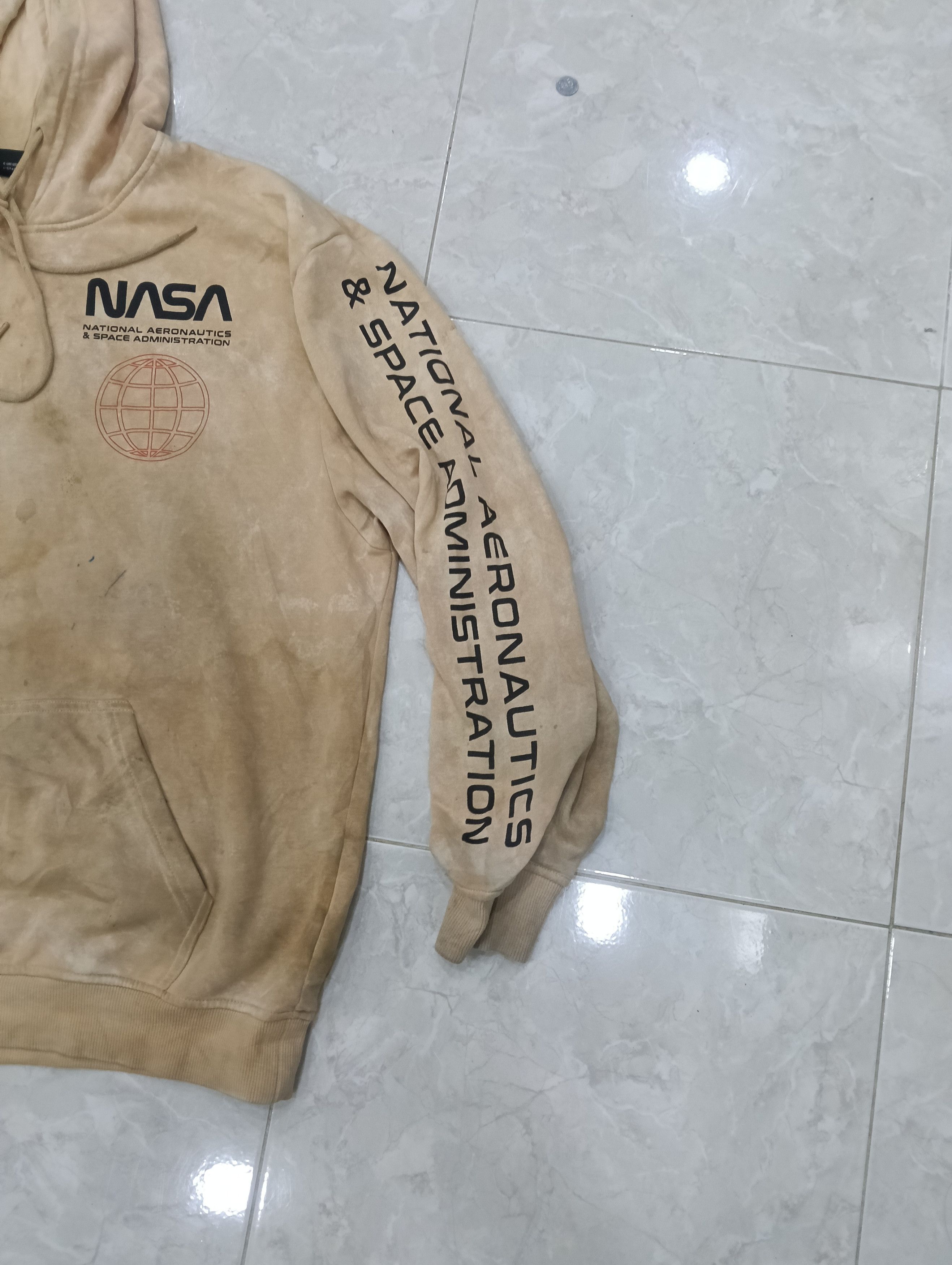 Hypebeast Hyper Space Japanese Brand,NASA. Size US L / EU 52-54 / 3 - 5 Thumbnail