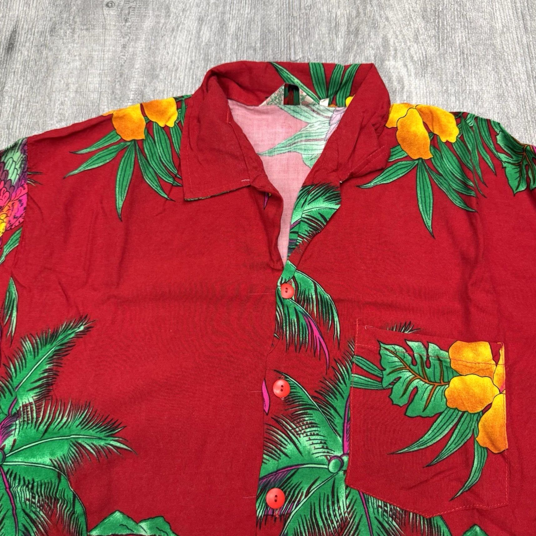 Vintage VINTAGE CARIBBEAN SURF Hawaiian Shirt XL Red Floral Print Short Sleeve Button-Up Mens 80s 90s Size US XL / EU 56 / 4 - 2 Thumbnail
