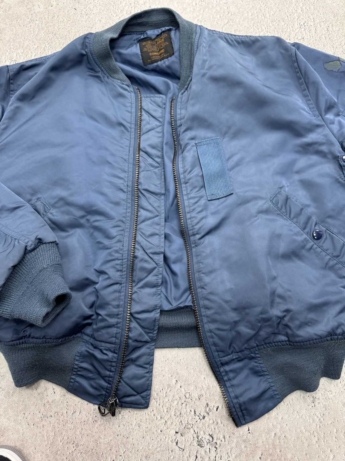 Vintage SALE💣Vintage Y2K flyer's man intermediate ma-1 bomber Size US L / EU 52-54 / 3 - 9 Thumbnail
