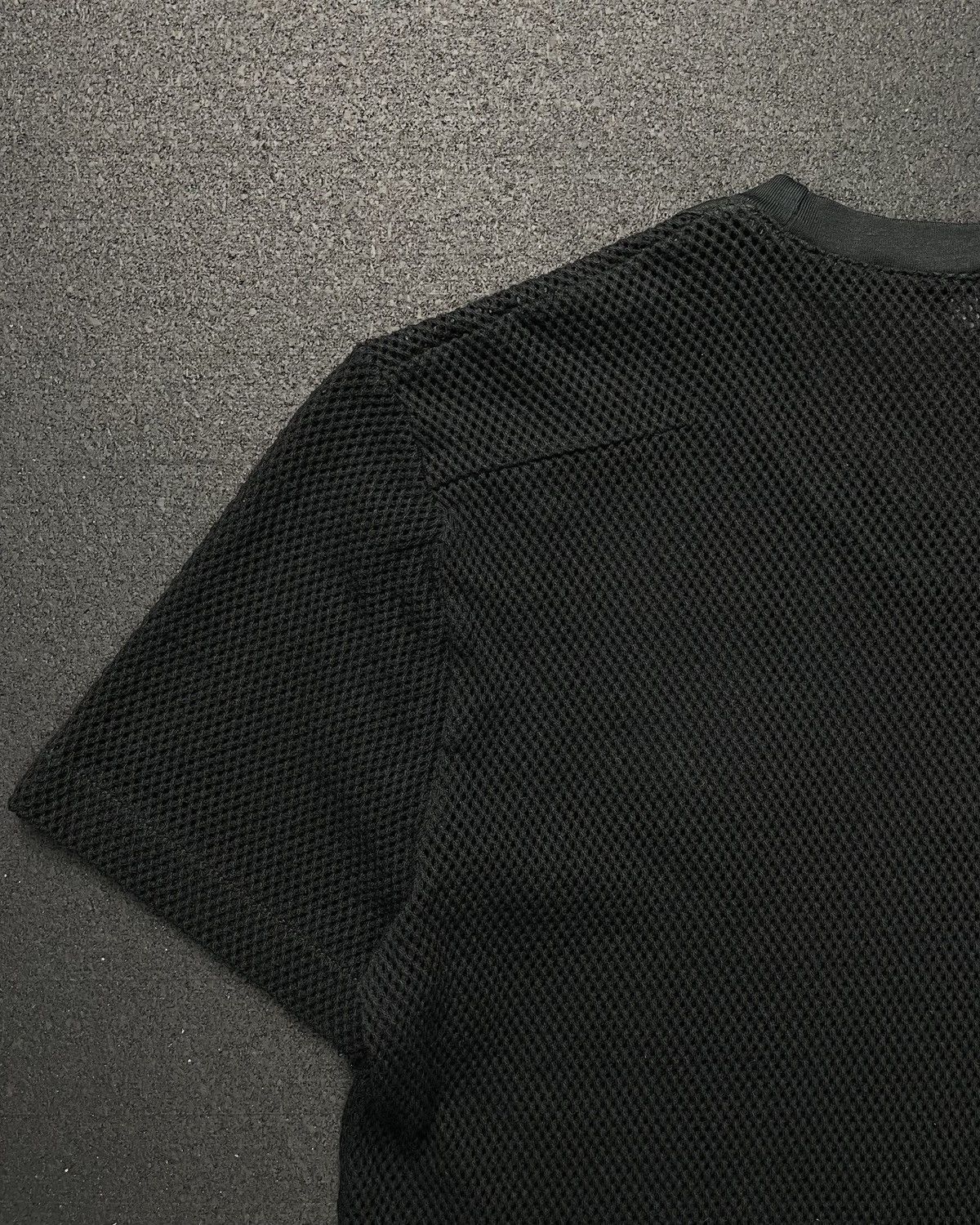 Dior × Hedi Slimane Dior Homme SS04 Mesh T-Shirt Size US S / EU 44-46 / 1 - 6 Thumbnail