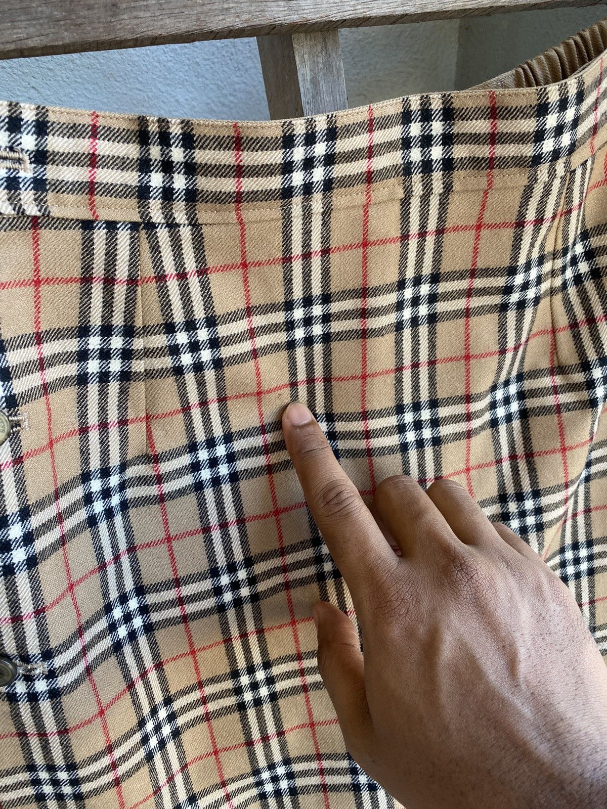 Burberry × Vintage Vintage Burberry Nova Check Short Pants Size 27" / US 4 / IT 40 - 14 Thumbnail