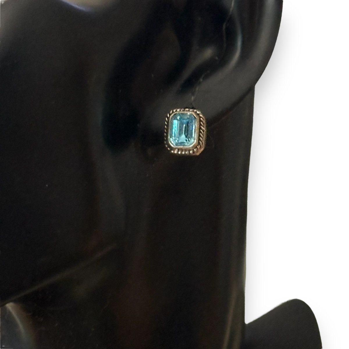 Other Silver tone faux aquamarine square post earrings Size ONE SIZE - 2 Thumbnail