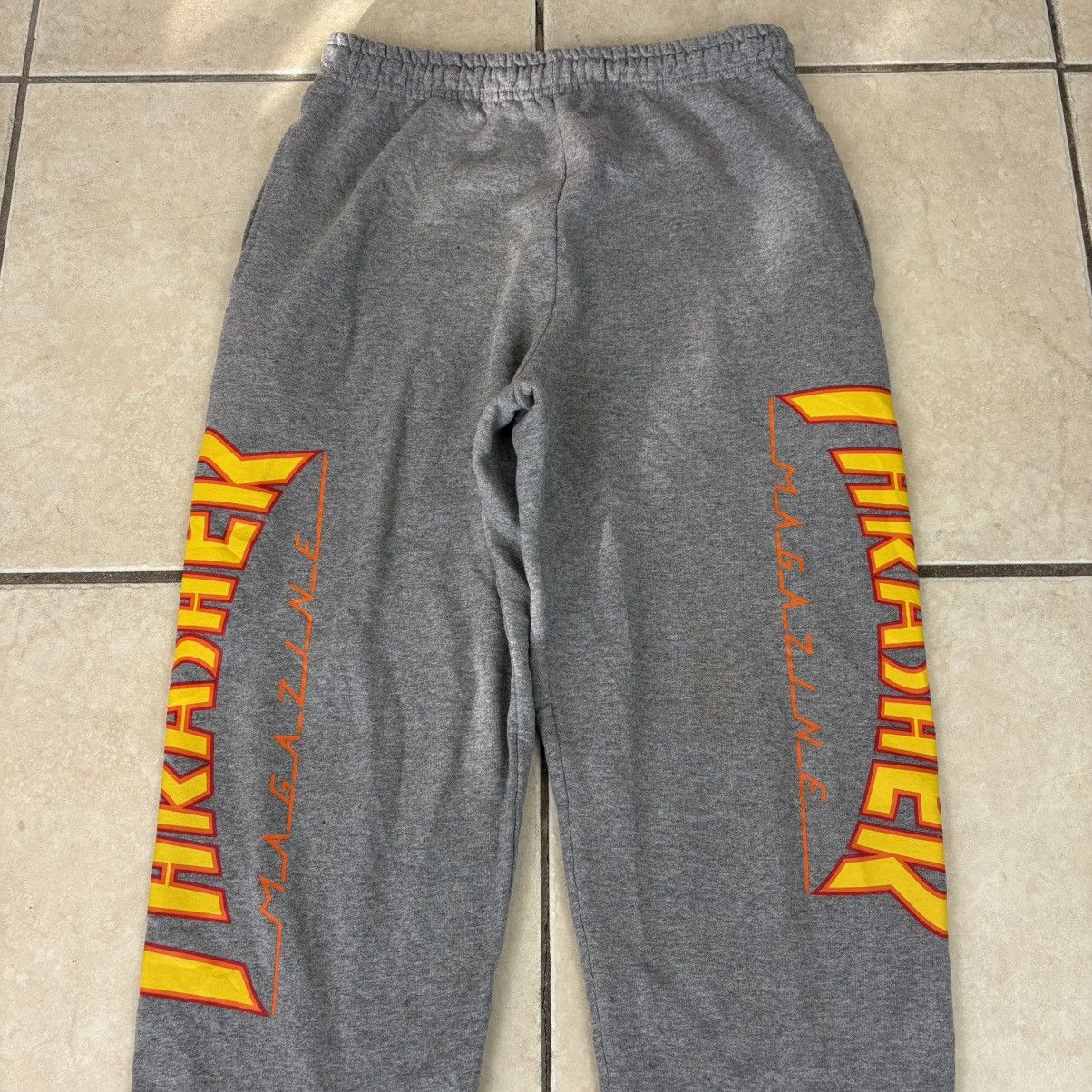 Thrasher Thrasher Magazine Flames Sweatpant Joggers Size Small Size US 32 / EU 48 - 2 Thumbnail