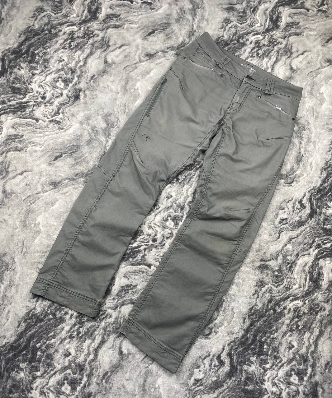 Arc'teryx Arc'teryx Technical Hiking Gorpcore Pants Men Size 32 Gray Size US 32 / EU 48 - 1 Thumbnail