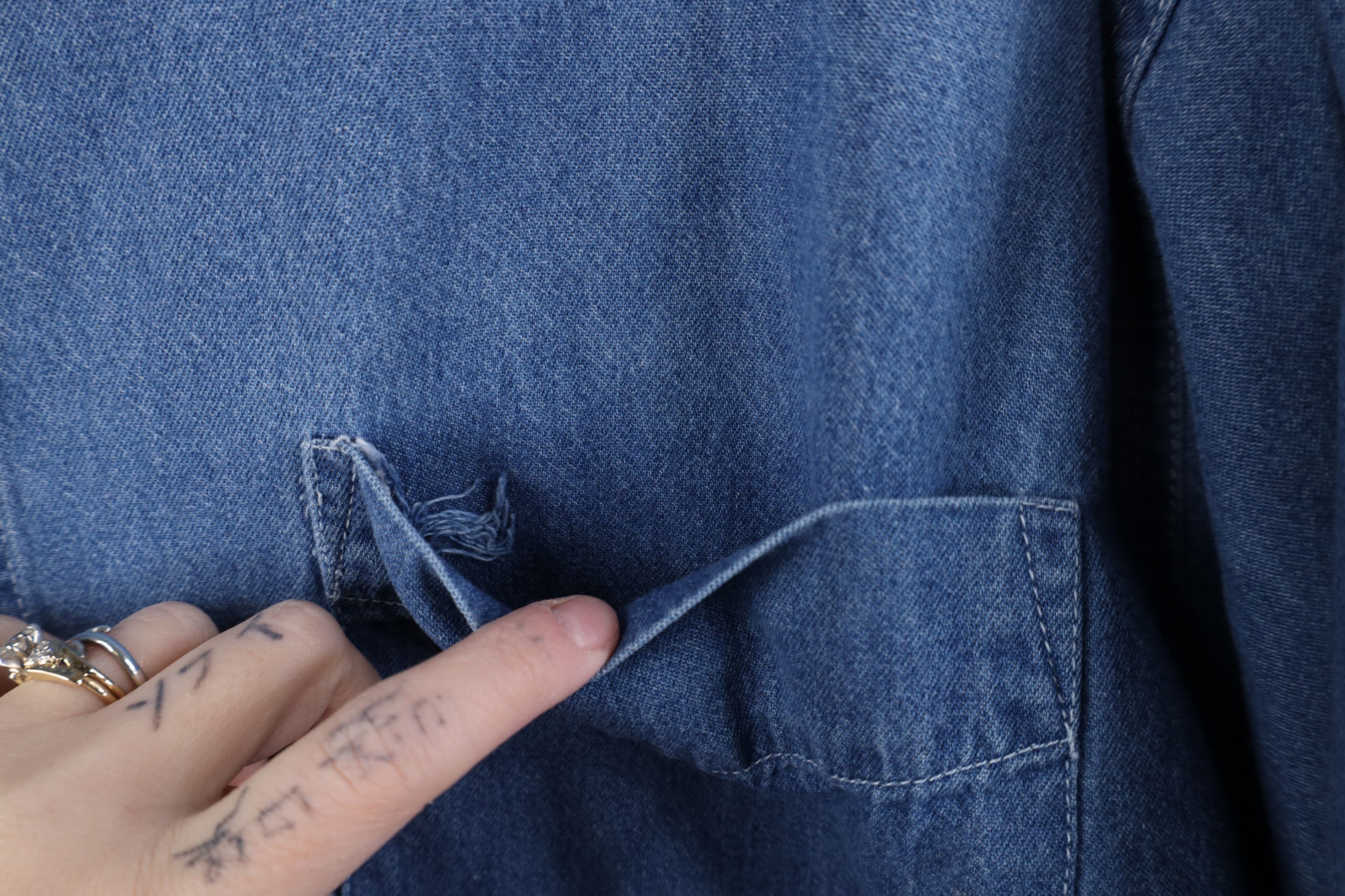 Vintage Vintage 90s Y2K Streetwear Denim Collared Button Down Shirt Size US XL / EU 56 / 4 - 5 Thumbnail