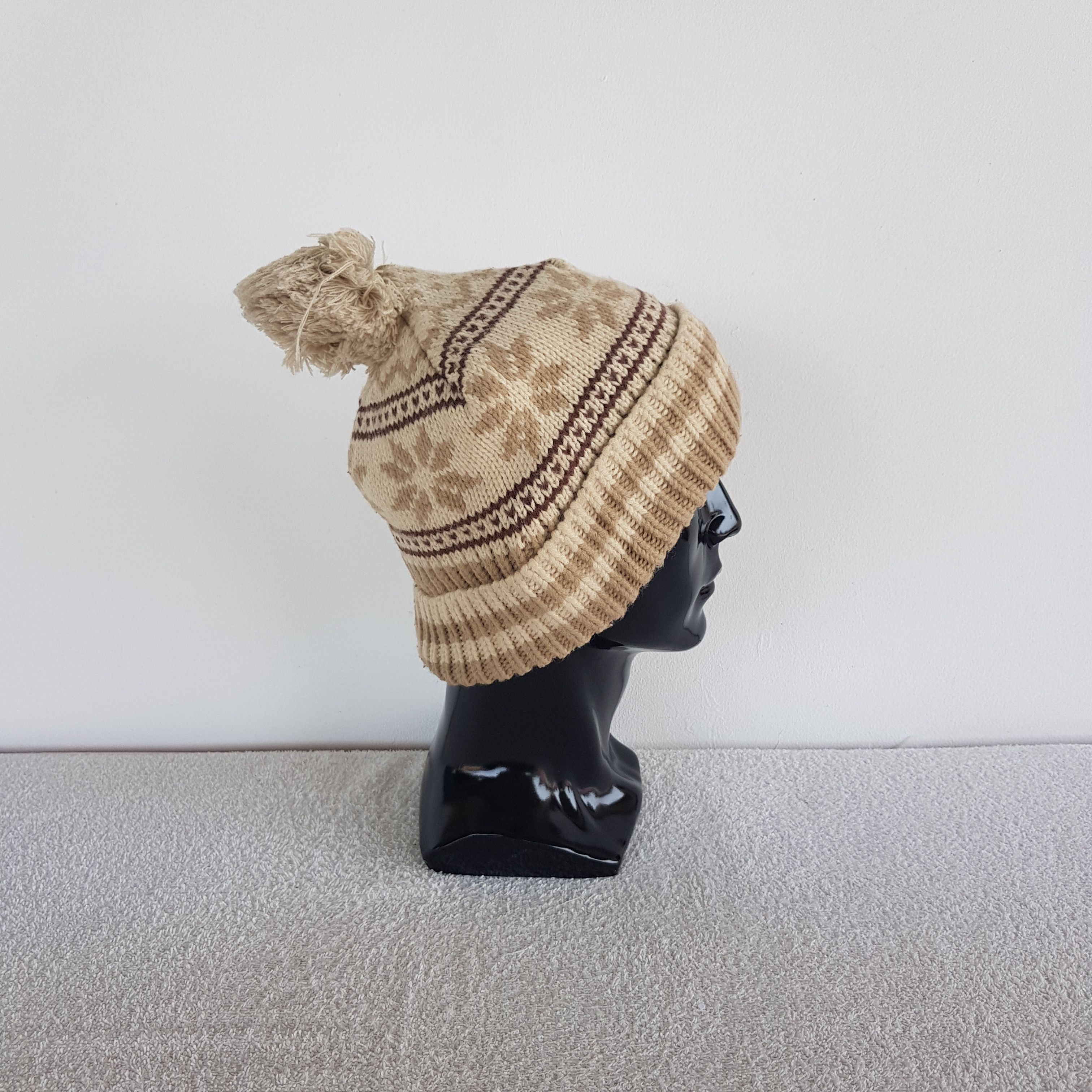 Homespun Knitwear Vintage Japanese Beanie Fair Isle Ribbed Knit Snow Caps Hats Size ONE SIZE - 3 Thumbnail