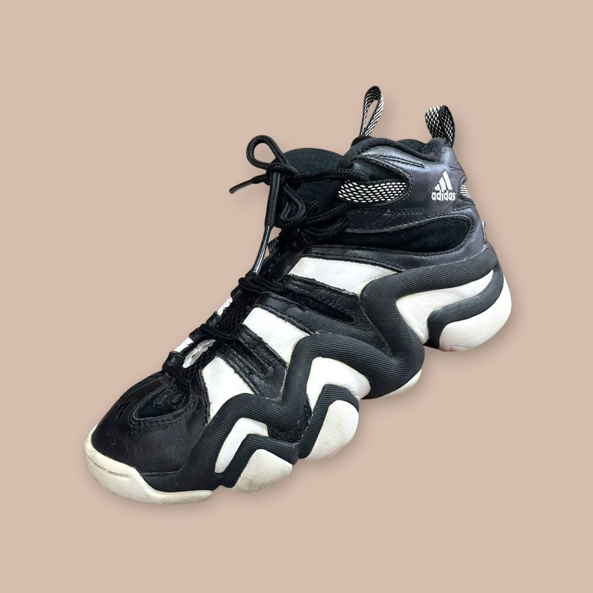 Adidas 2015 ADIDAS CRAZY 8 Size US 5 / EU 37 - 8 Thumbnail