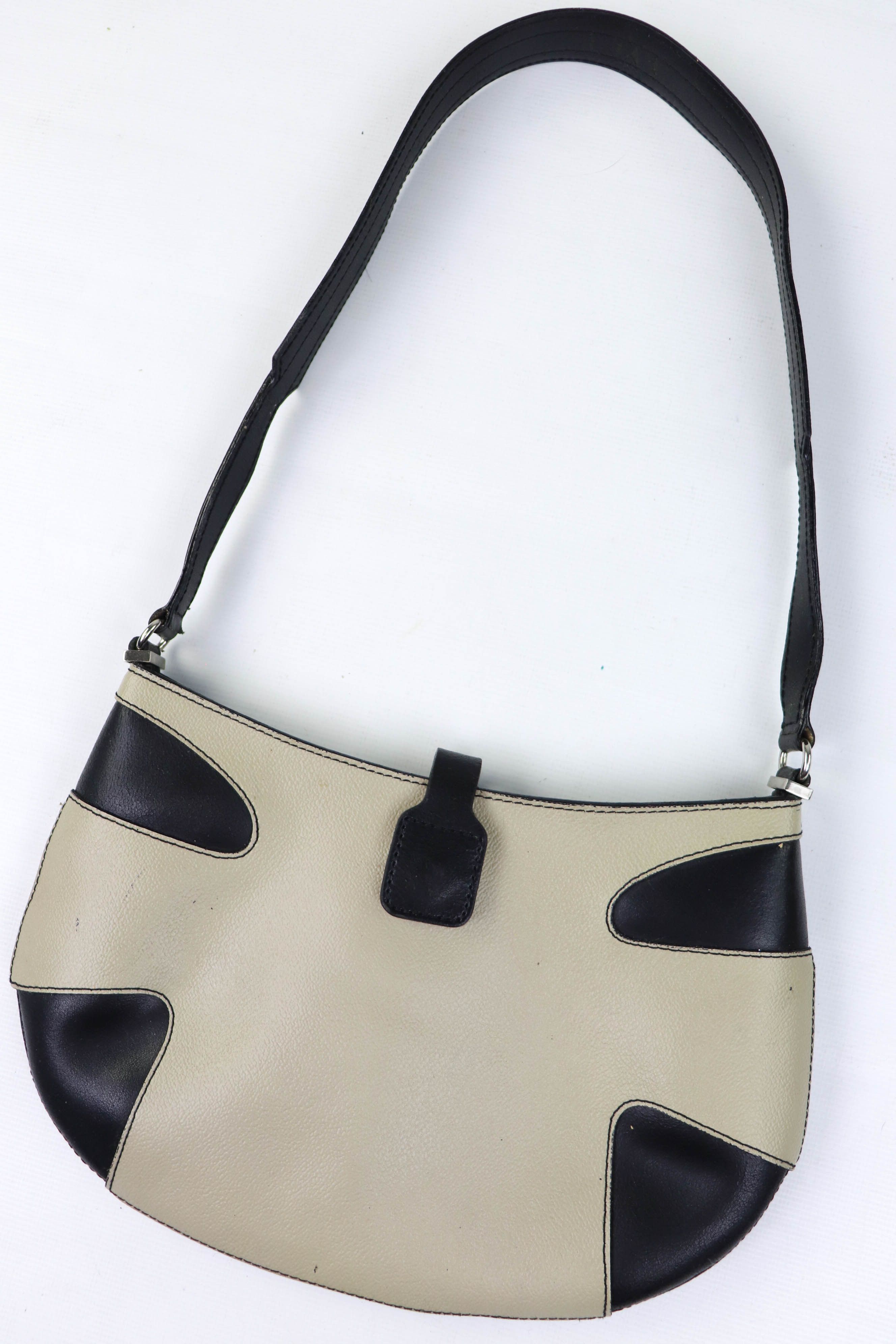 Trussardi Vintage Trussardi Made in Italy Mini Leather Shoulder Bag Size ONE SIZE - 9 Thumbnail