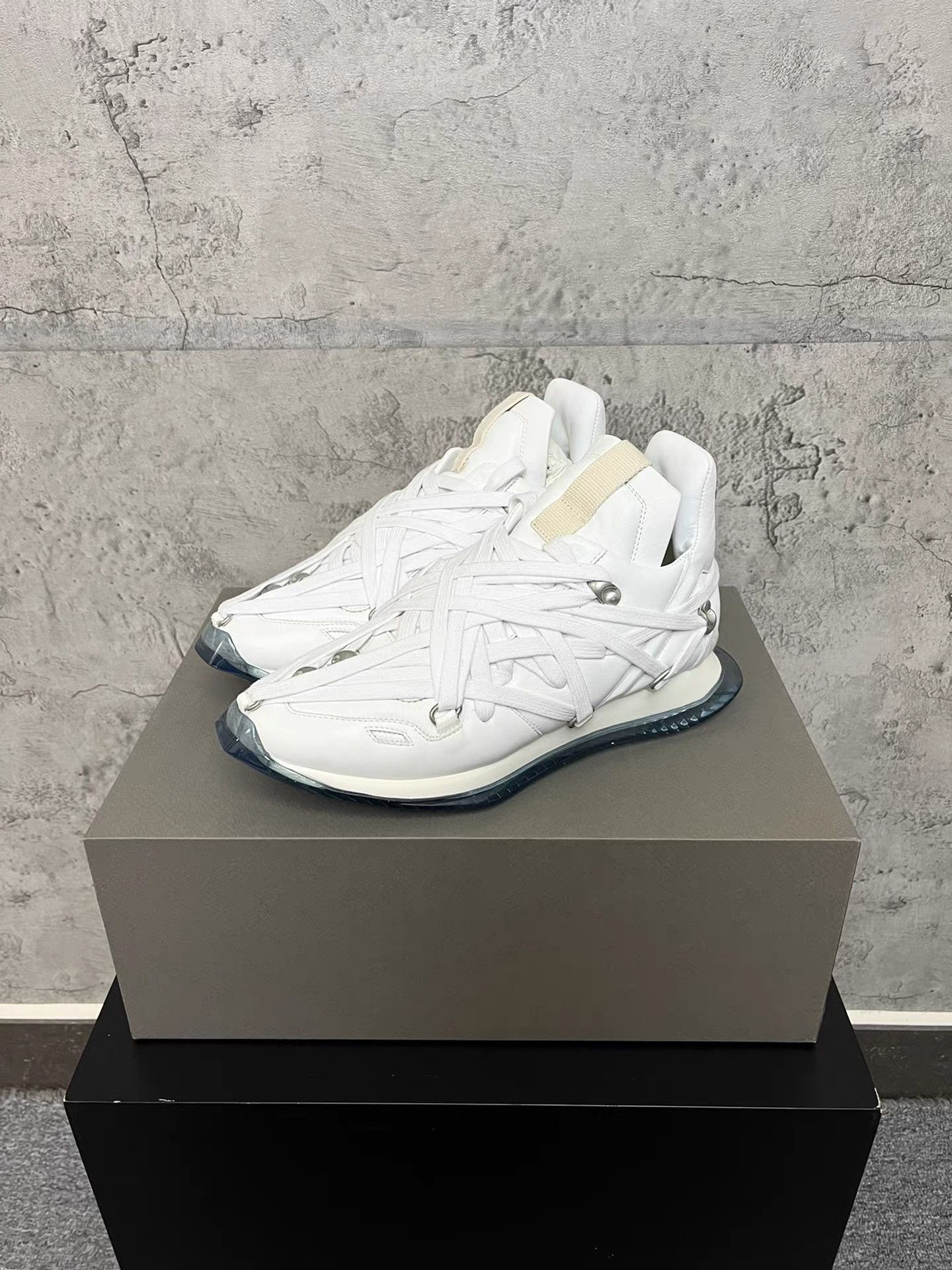 Rick Owens Rick Owens Jumbo Laced Mummy Low-Top Tractor Shoes K34 Size US 6 / IT 36 - 1 Thumbnail
