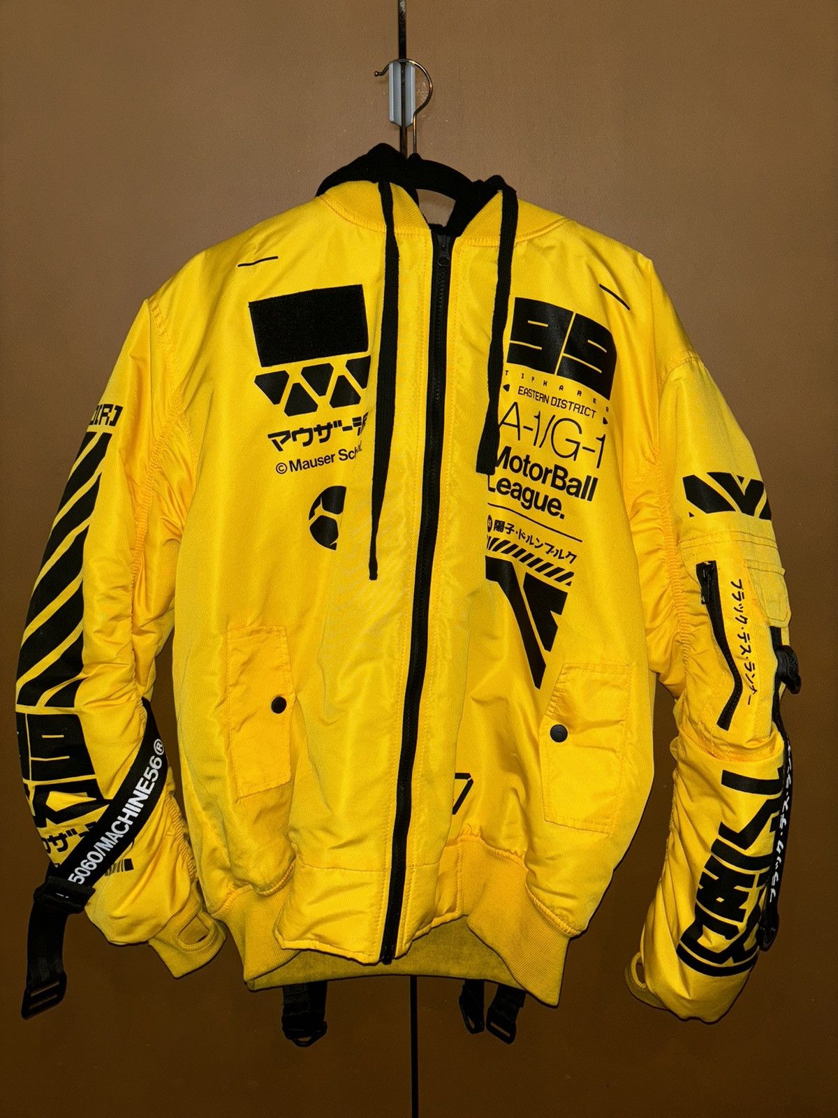Other Machine 56 yellow bomber 2021 Size US M / EU 48-50 / 2 - 1 Thumbnail