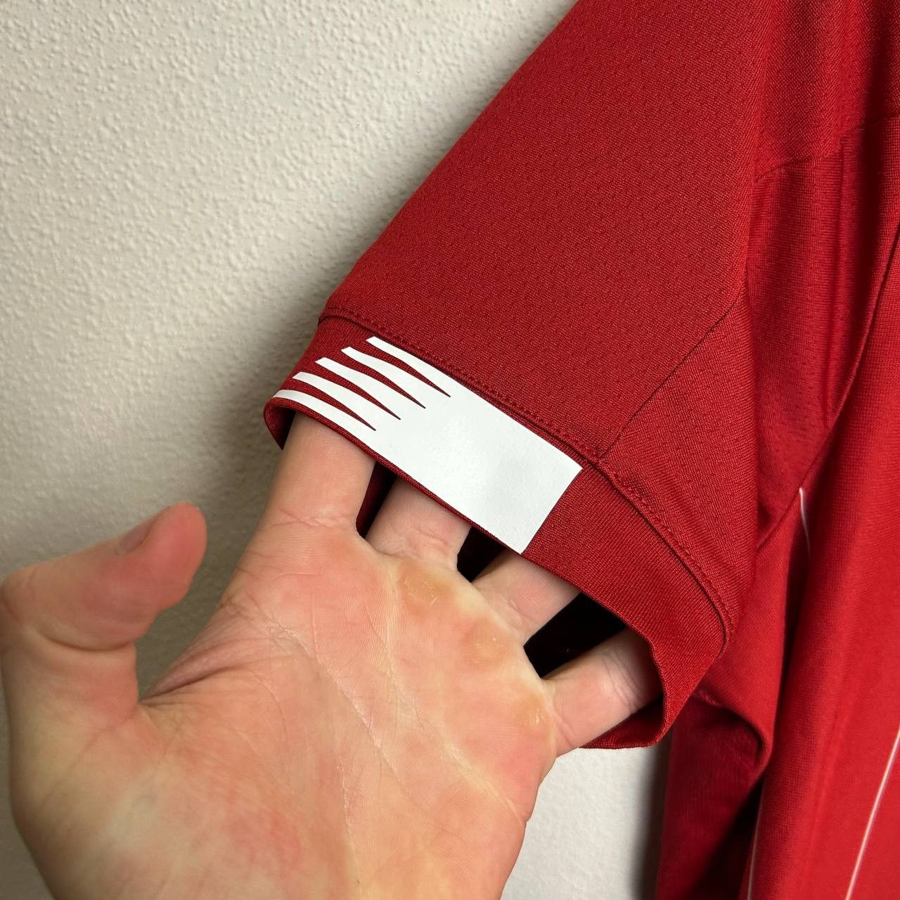 New Balance New Balance Liverpool 2019 home red soccer jersey Size US S / EU 44-46 / 1 - 5 Thumbnail