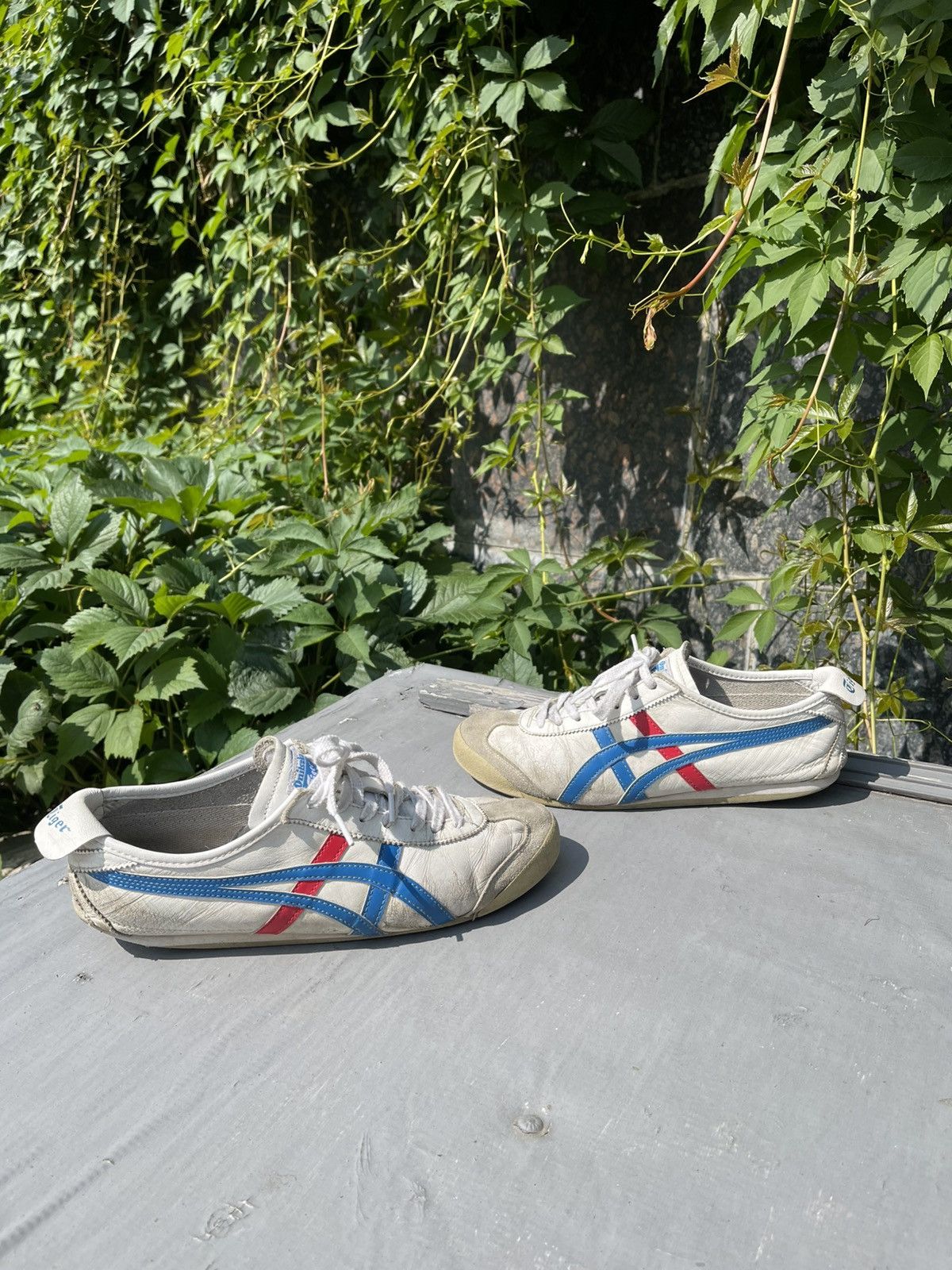 Asics Vintage Asics Onitsuka Tiger Mexico 66 Kill Bill Sneakers Size US 8.5 / EU 41-42 - 1 Thumbnail