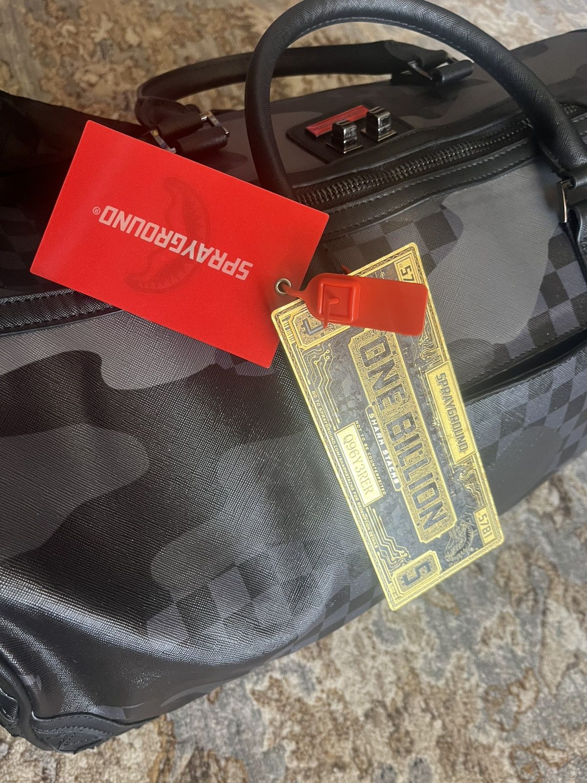 Sprayground 3AM NEVER SLEEP DUFFLE LV CHECKERBOARD Size ONE SIZE - 3 Thumbnail