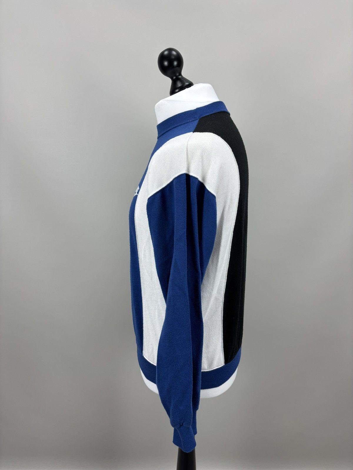 Nike × Vintage Mens vintage sweatshirt 80s Nike Oregon USA Size S Size US S / EU 44-46 / 1 - 9 Thumbnail