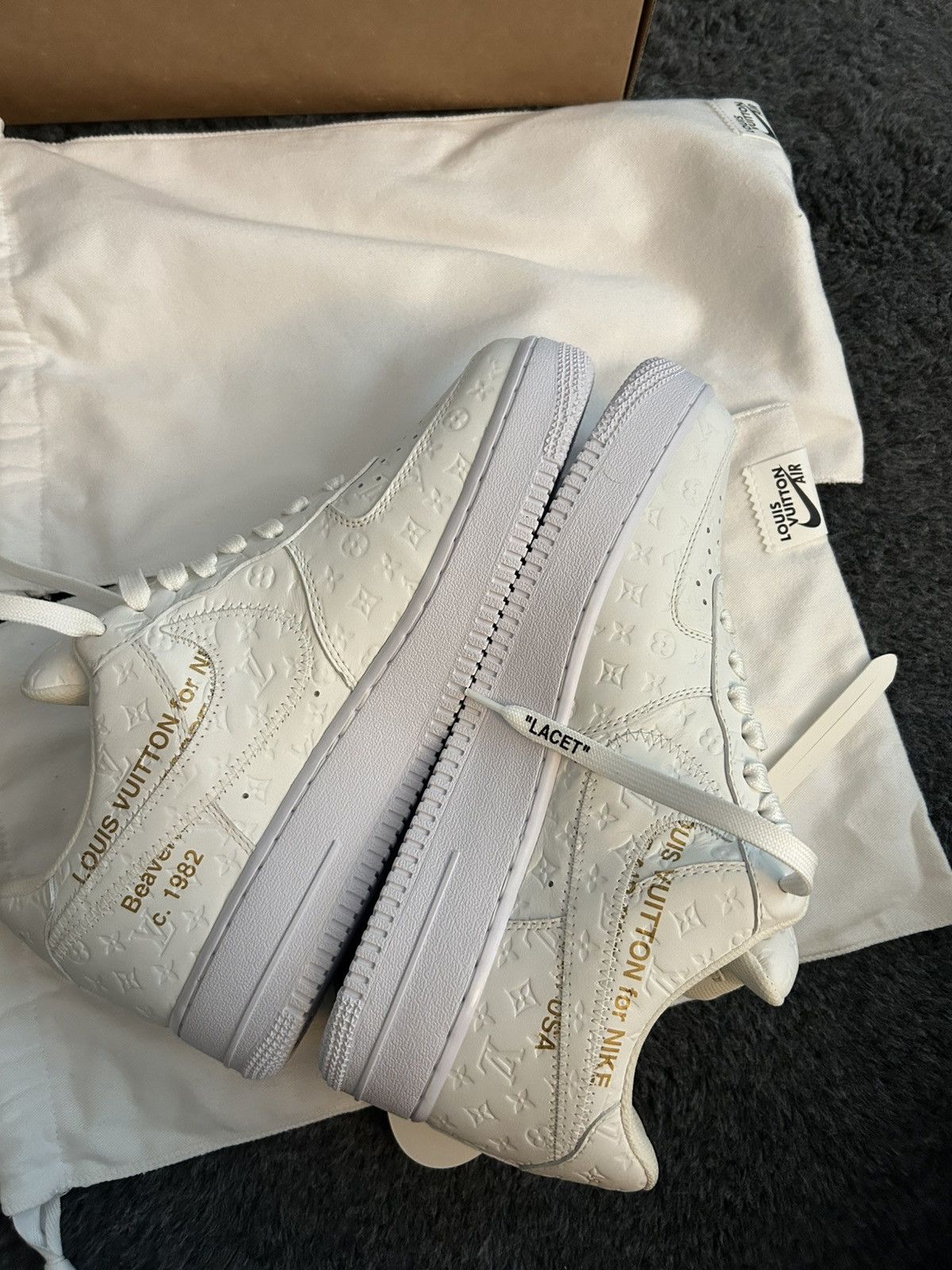 Louis Vuitton Louis Vuitton Nike White Monogram Low Top Air Force 1 Size US 9 / EU 42 - 19 Thumbnail
