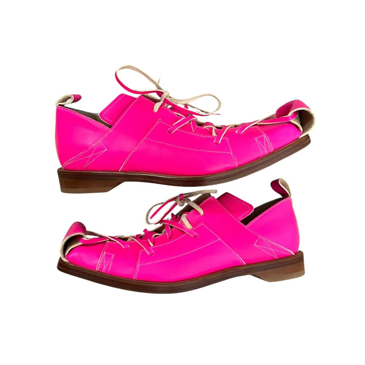 Beauty Beast Beauty beast pink scrolls Size US 9 / EU 42 - 8 Thumbnail