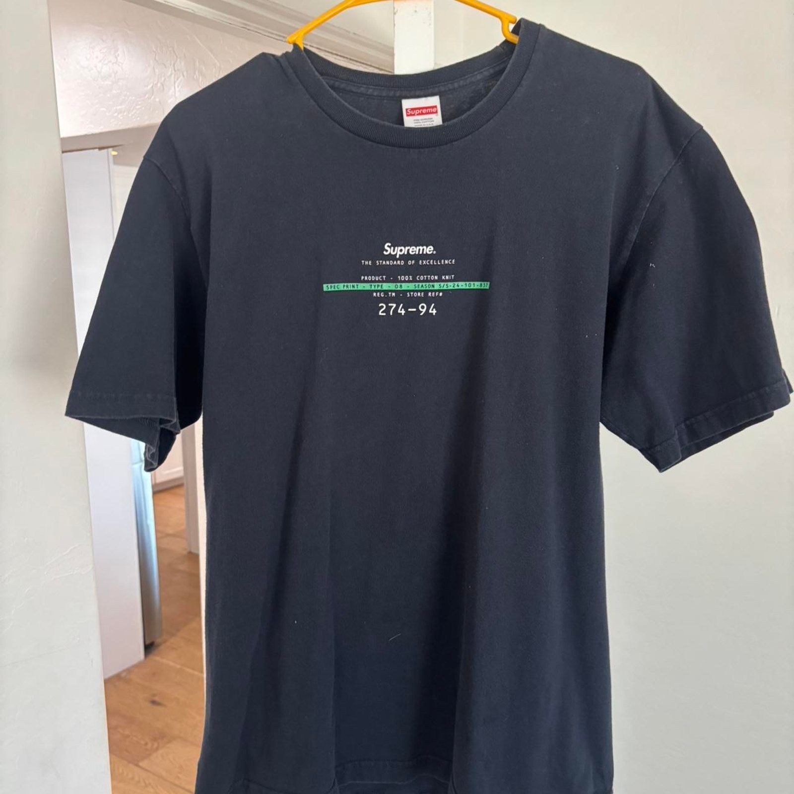 Supreme Supreme tee purchased from website Size US M / EU 48-50 / 2 - 1 Thumbnail