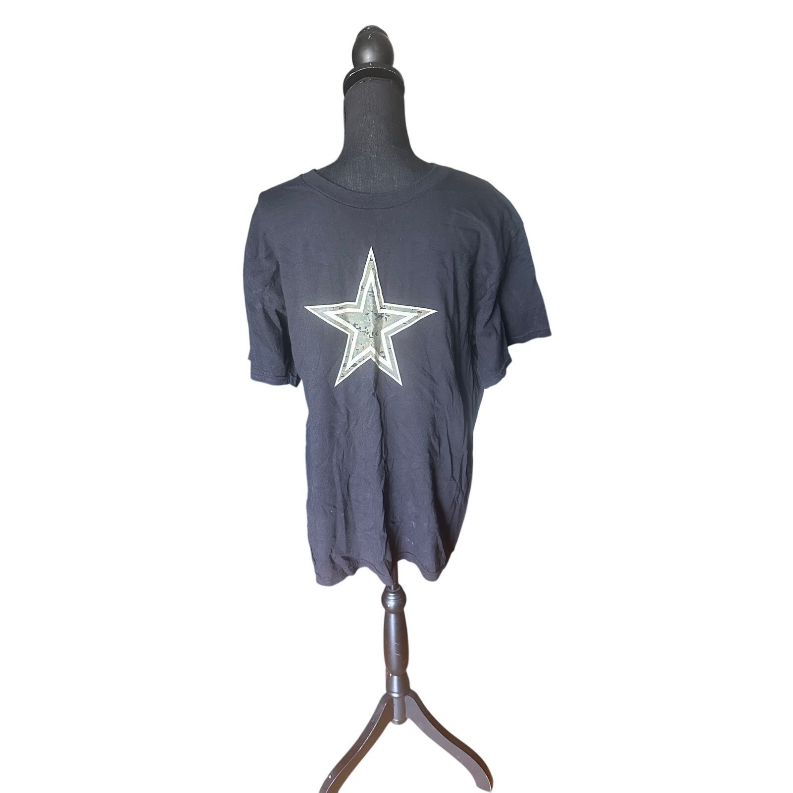 NFL Dallas Cowboys Camo Black Graphic Shirt – NFL Fan Tee Size US XL / EU 56 / 4 - 1 Thumbnail