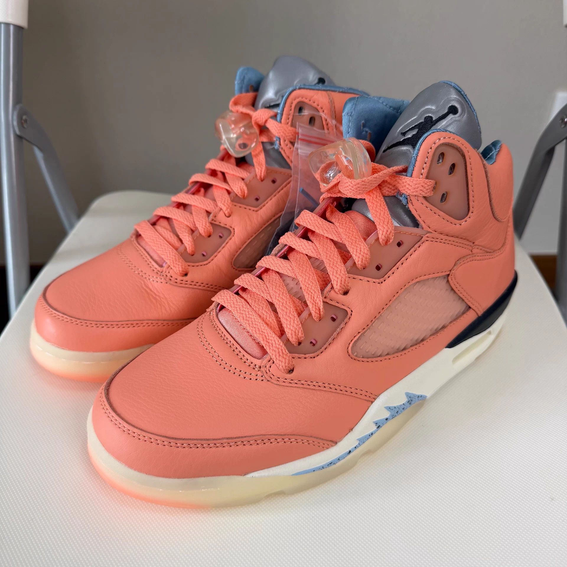 Dj Khaled DJ Khaled x Jordan 5 'Crimson Bliss' H.T. Unisex Size US 7.5 / EU 40-41 - 1 Thumbnail