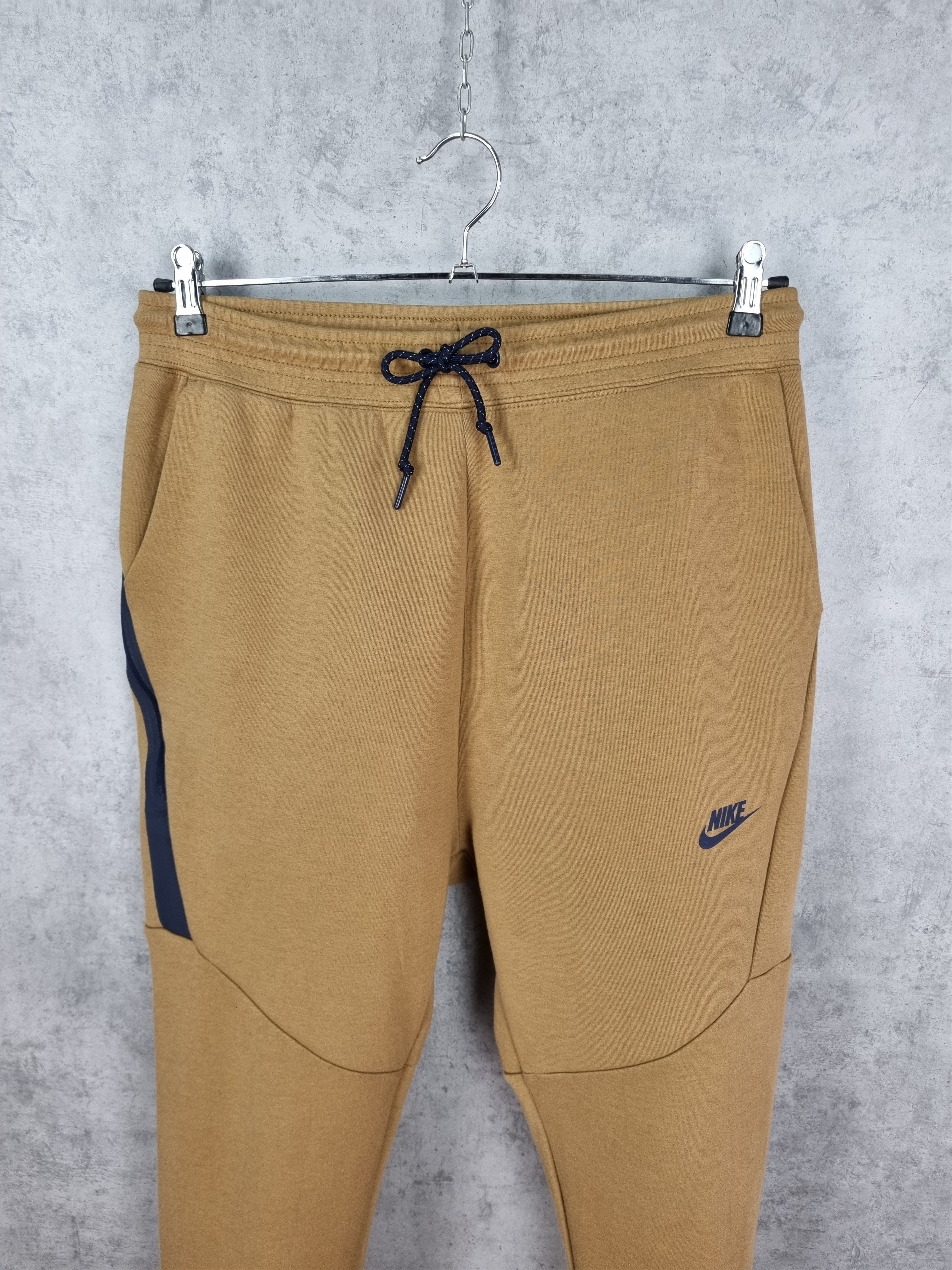 Nike Nike Tech Apparel Cropped Sweatpants Joggers Sport Pants Size US 33 - 3 Thumbnail