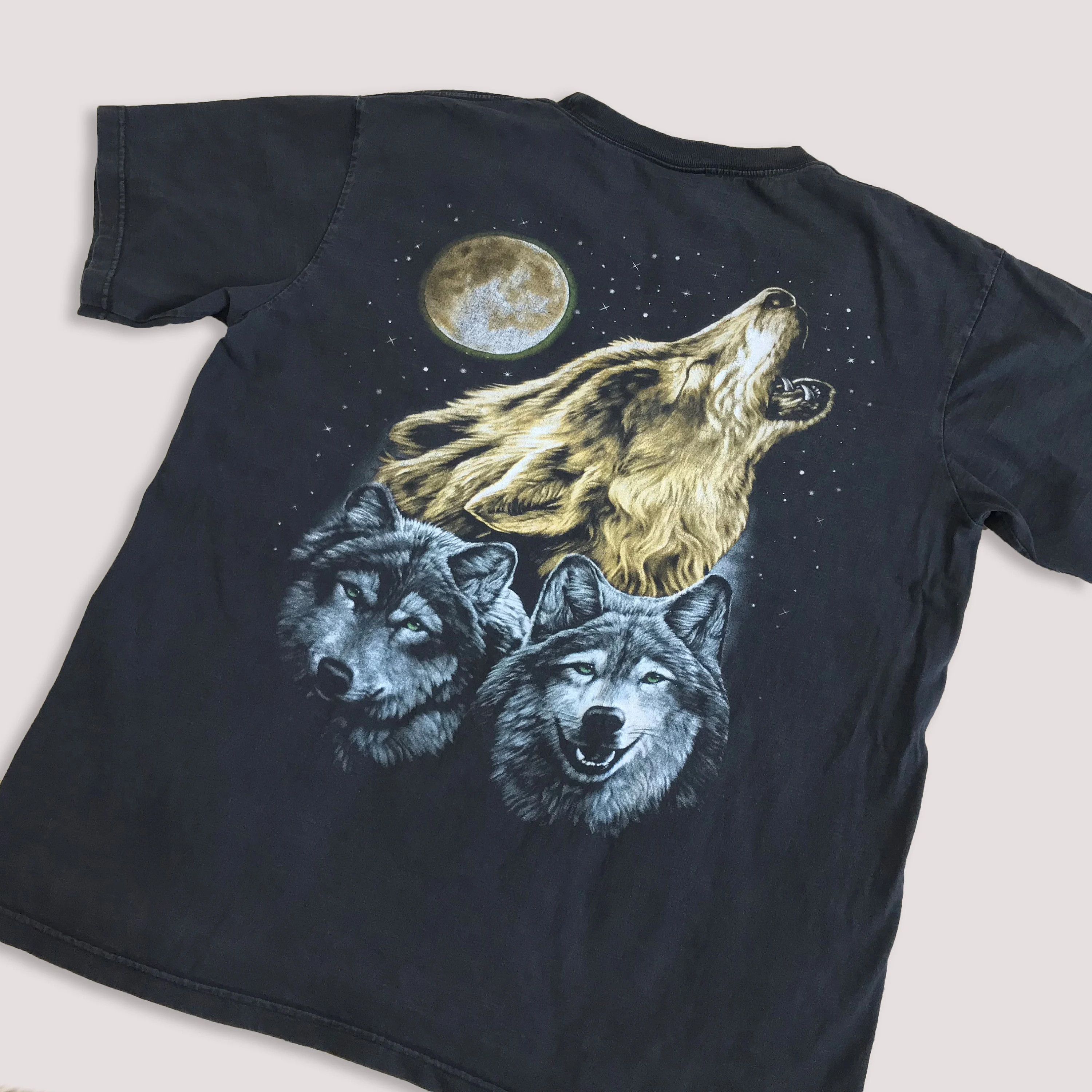 Vintage 90s Wolf Pack T shirt Thunder Tee Double Side Nature Wolfs Size US XL / EU 56 / 4 - 6 Thumbnail