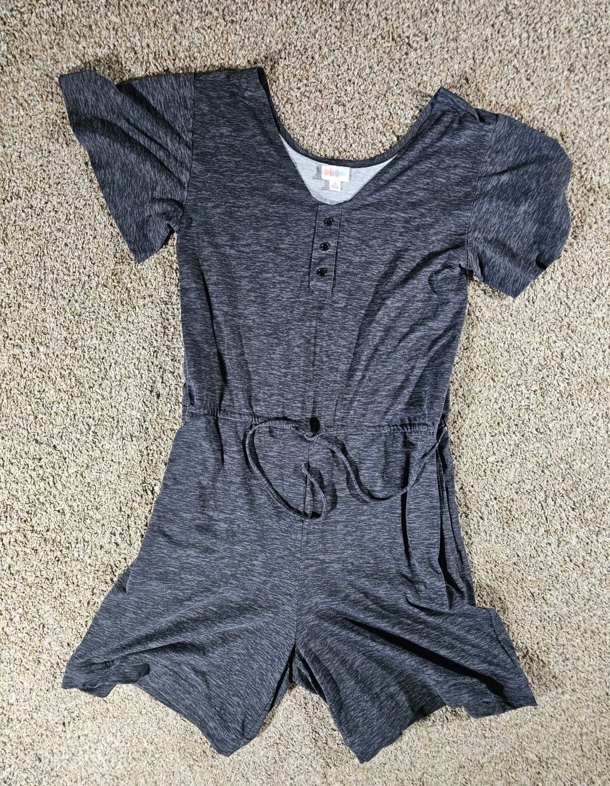 Other Lularoe Heather Gray S Romper Jumper Size 28" / US 6 / IT 42 - 1 Thumbnail