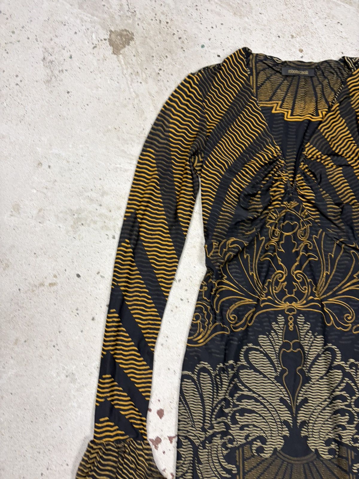 Roberto Cavalli Roberto Cavalli 2007 Gold & Black Printed Ruched Dress Size XS / US 0-2 / IT 36-38 - 5 Thumbnail