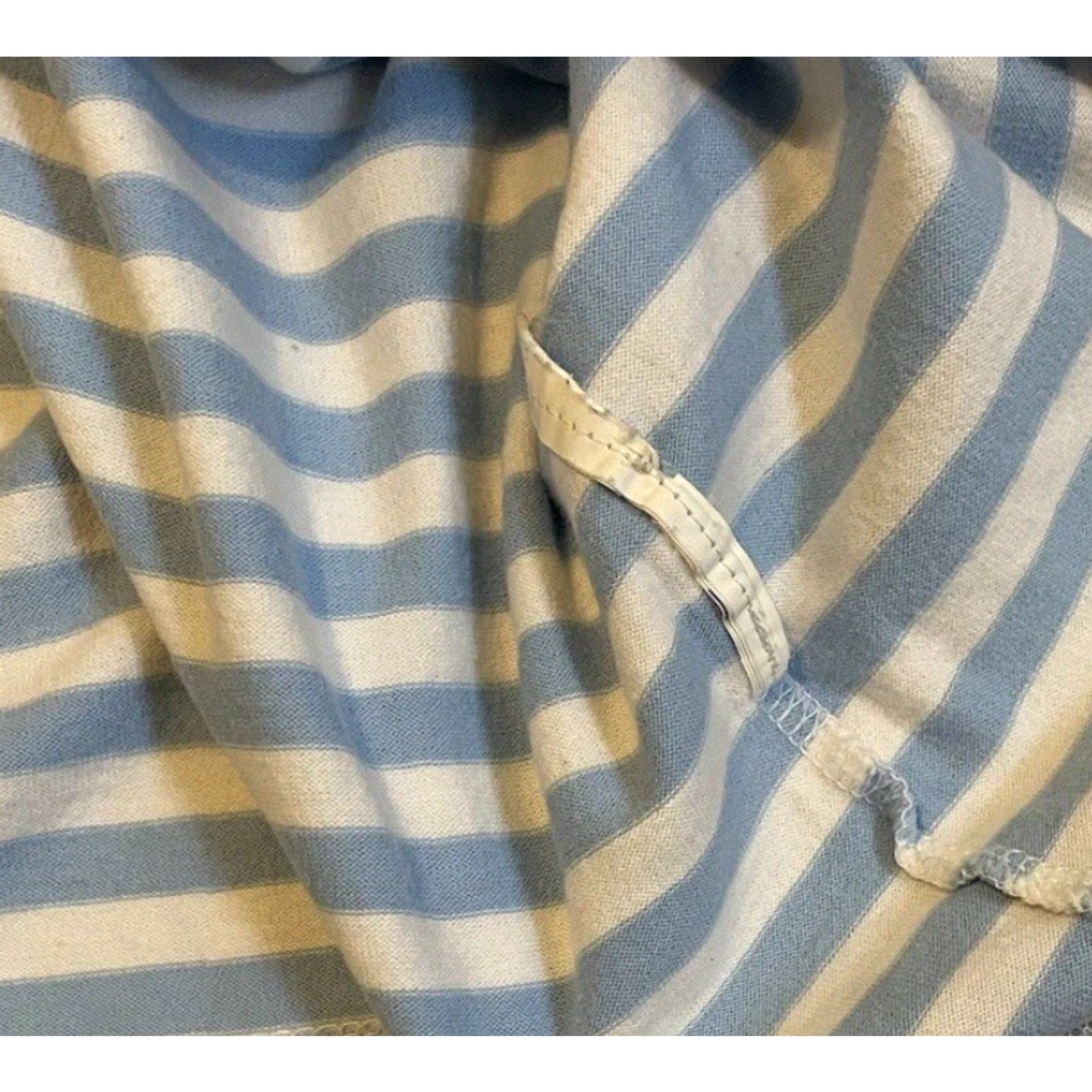 Comme des Garcons Girl VINTAGE Comme Des Garcons PLAY Striped Shirt L Womens Long Sleeve T-Shirt White Blue Beach Surf Nautical Designer 90s Size L / US 10 / IT 46 - 5 Thumbnail