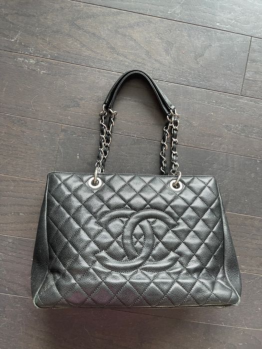Chanel Chanel black leather Grand Shopping Tote bag womens