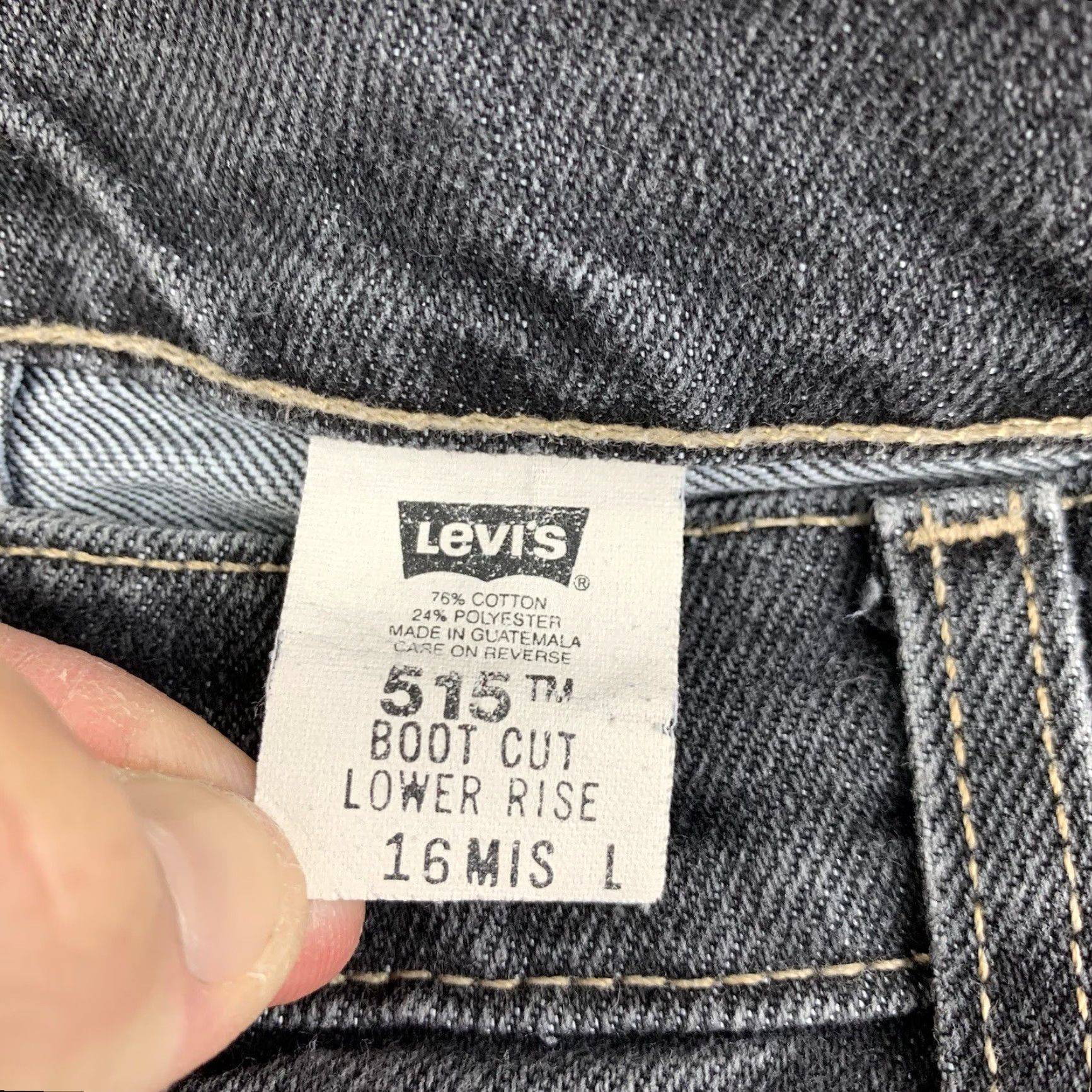 Levi's VINTAGE Levi's 515 Jeans Womens 16 Tall Bootcut Black Grunge Y2K USA 32.5 Inseam Juniors? Size 38" / US 16 / IT 52 - 6 Thumbnail