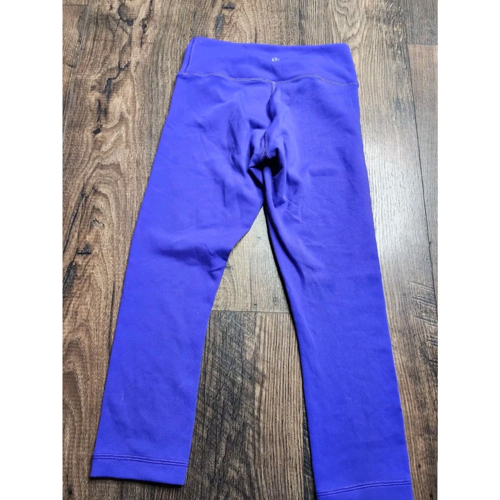 Lululemon Lululemon Women's Purple Cropped Leggings Size 2 Size 26" / US 2 / IT 38 - 7 Thumbnail