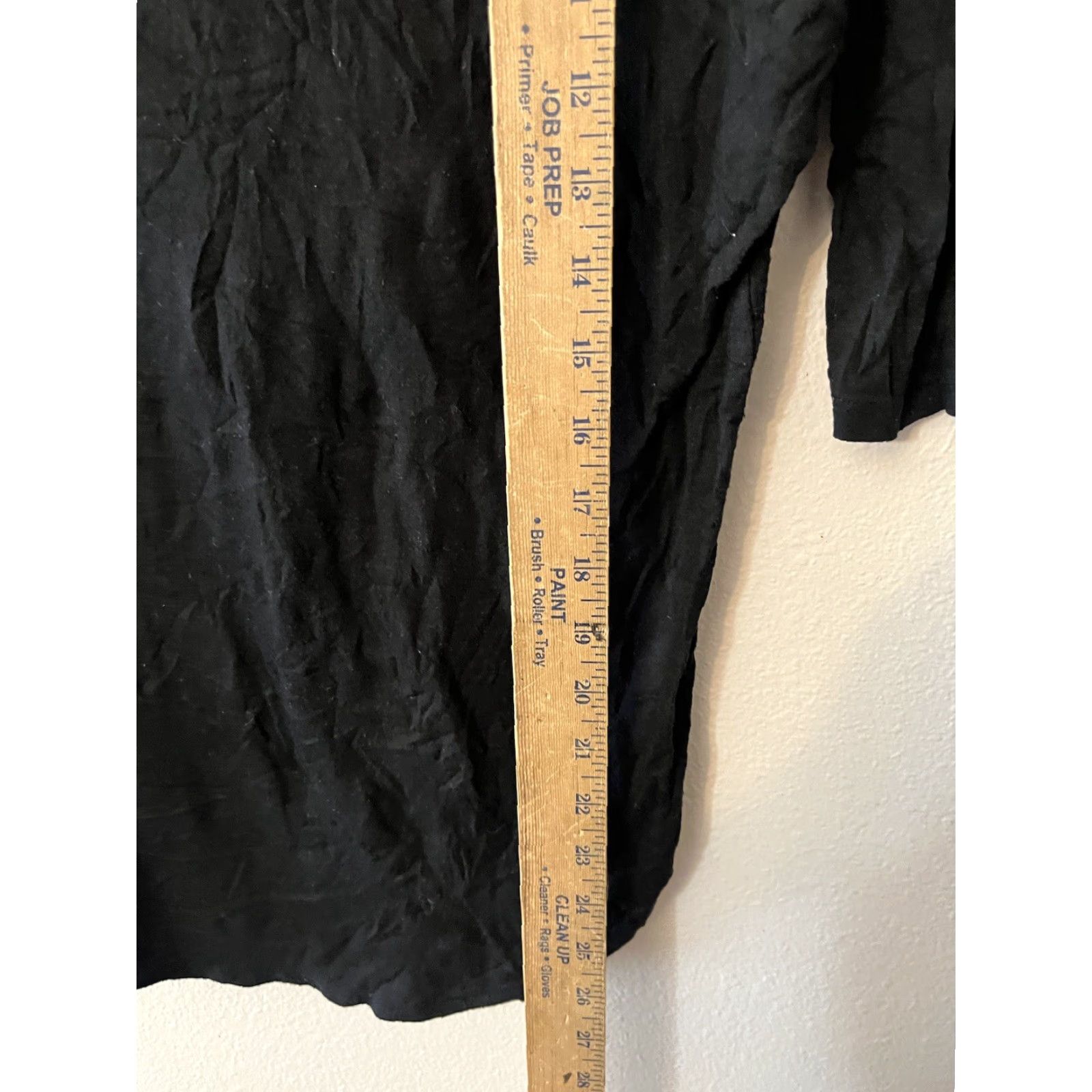 Express Express Womens T-Shirt XS Black Solid V-Neck Short Sleeve Size XS / US 0-2 / IT 36-38 - 4 Thumbnail