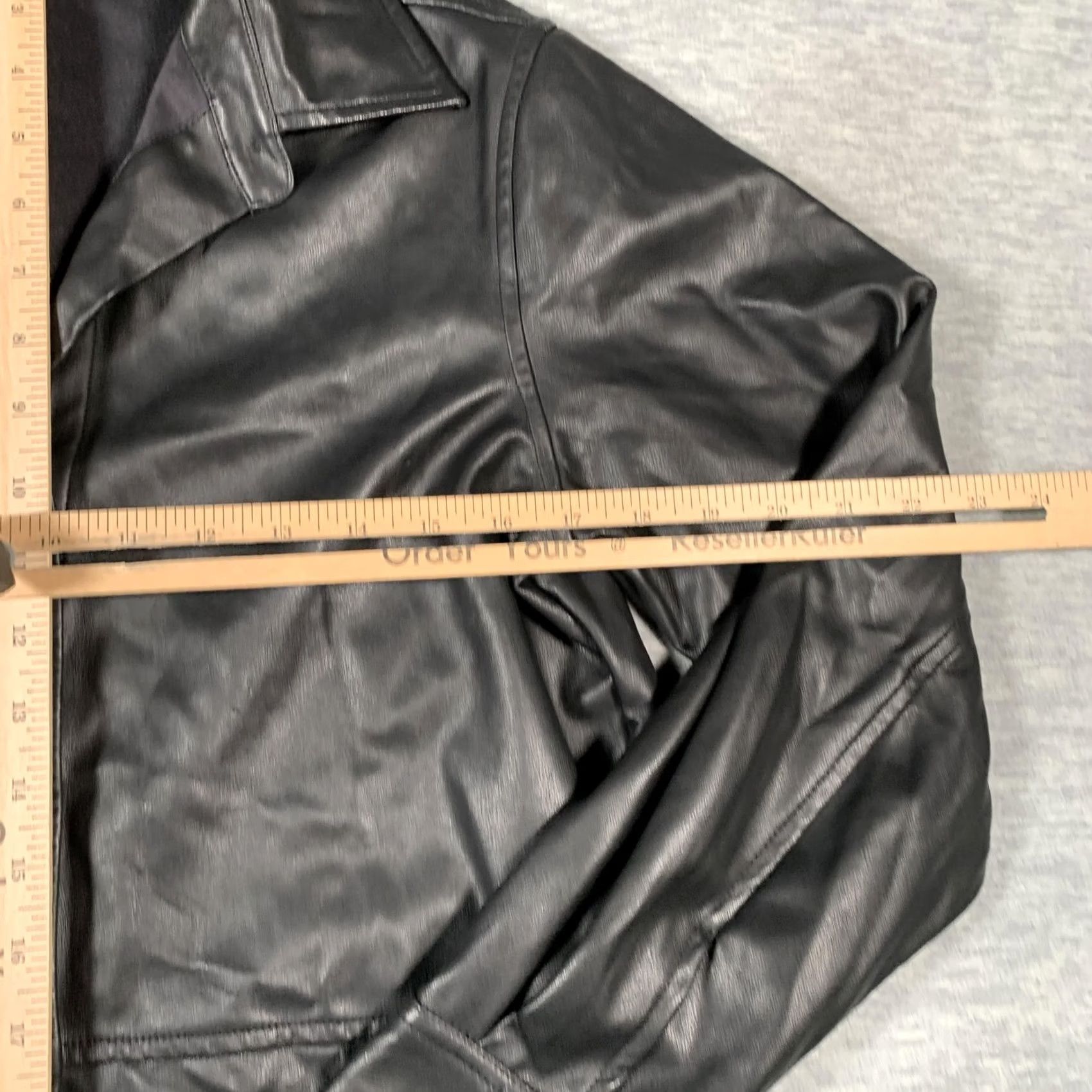 Forever 21 Forever 21 Jacket Womens Large Black Faux Leather Shirt Shacket Button Front Size L / US 10 / IT 46 - 6 Thumbnail
