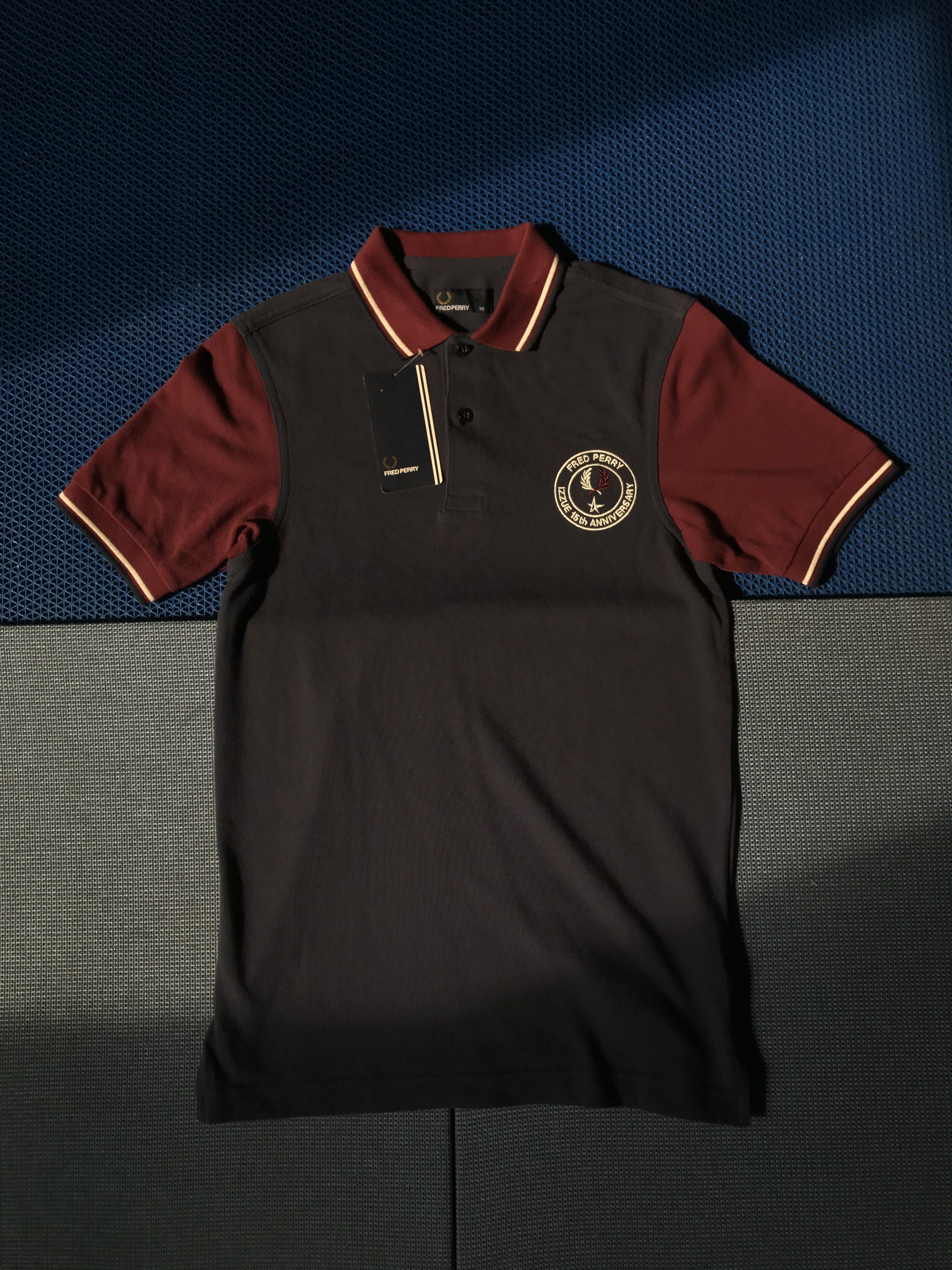 Fred Perry FRED PERRY X IZZUE COLOUR BLOCK POLO DARK CARBONL Size US XS / EU 42 / 0 - 9 Thumbnail