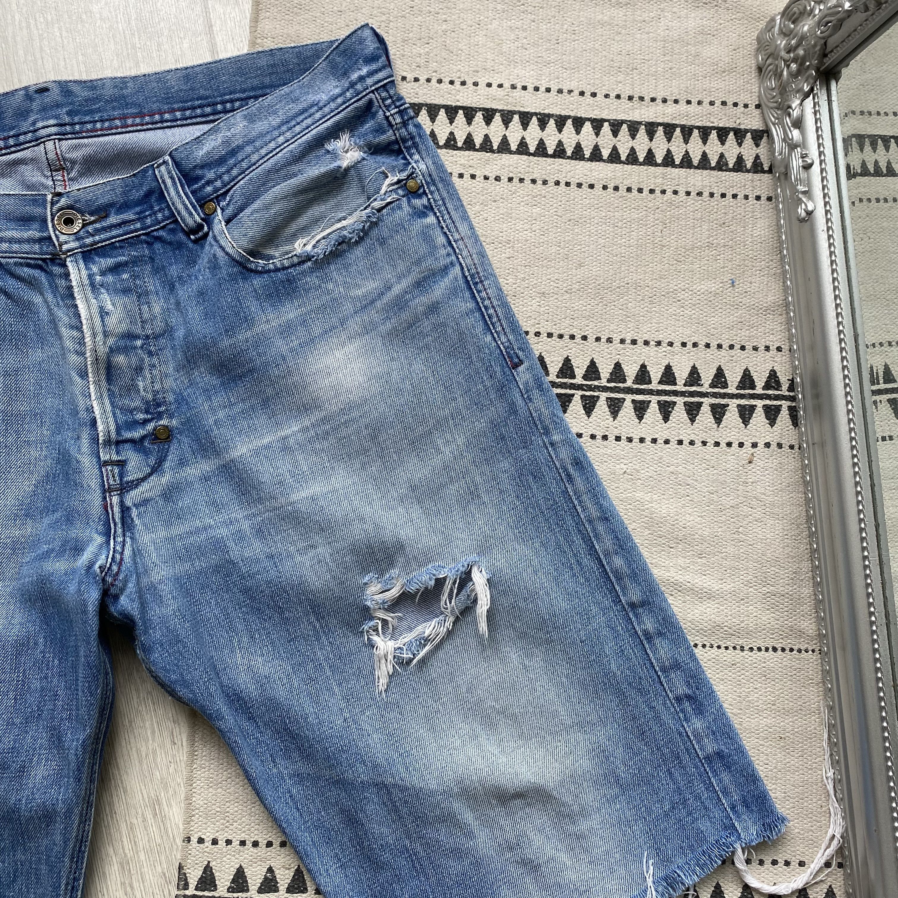 Diesel Vintage Diesel denim shorts Distressed jeans Y2K Size US 34 / EU 50 - 6 Thumbnail