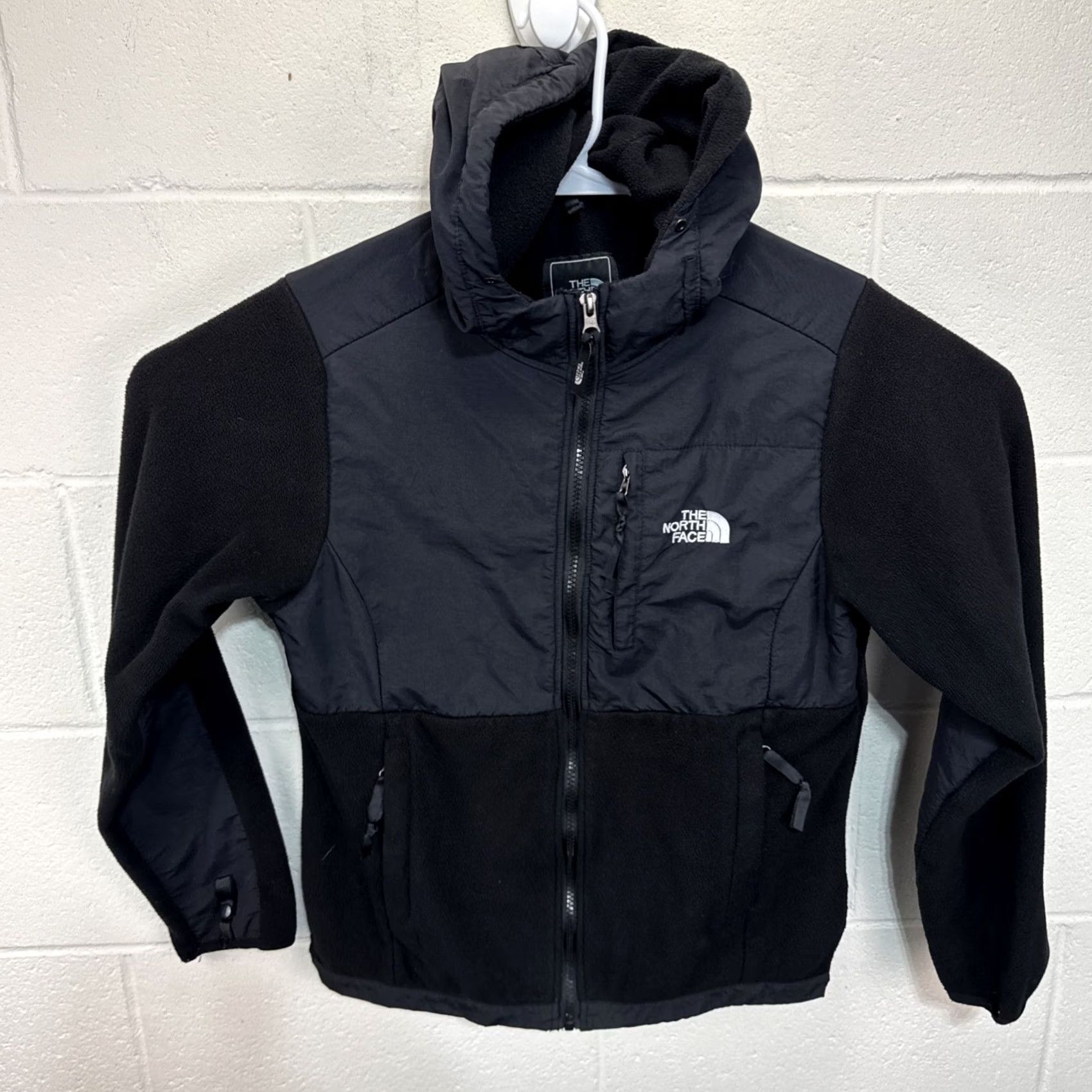 The North Face The North Face Denali Hooded Full Zip Jacket Women’s Medium Black Fleece Jacket Size M / US 6-8 / IT 42-44 - 3 Thumbnail