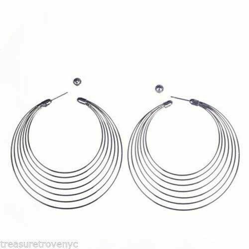 Designer Treasure Trove NYC Silver Tone Wire Hoop Earrings Size ONE SIZE - 1 Thumbnail