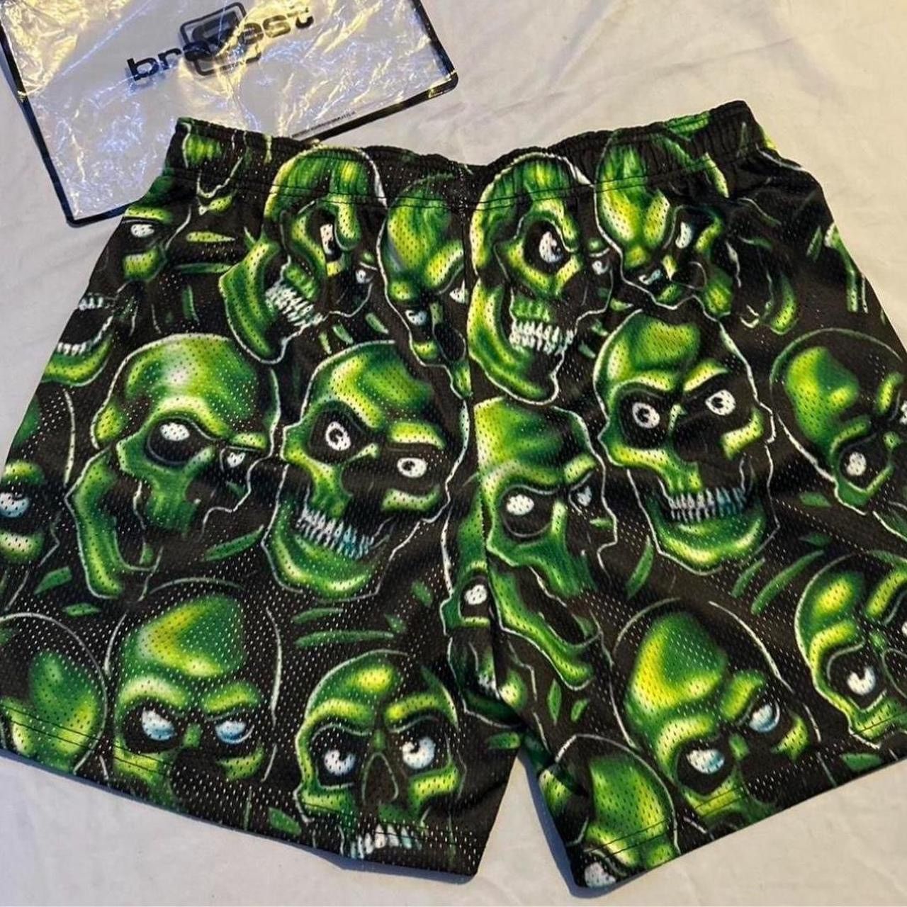 Other liquid blue skull style print neon slime green shorts mesh Size US 32 / EU 48 - 3 Thumbnail