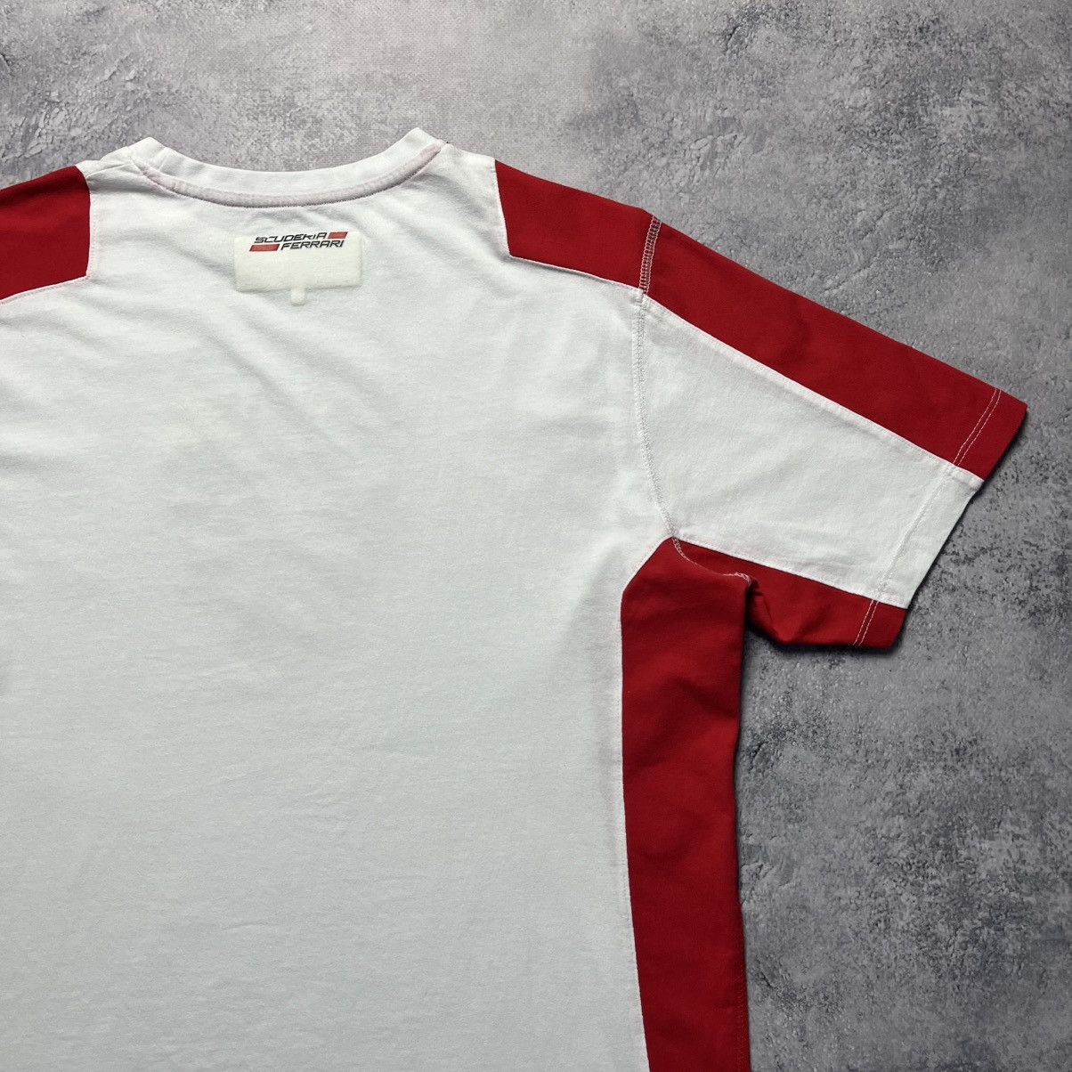 Ferrari Ferrari Big Central Logo Tee Streetwear Y2K Racing Size US M / EU 48-50 / 2 - 18 Thumbnail