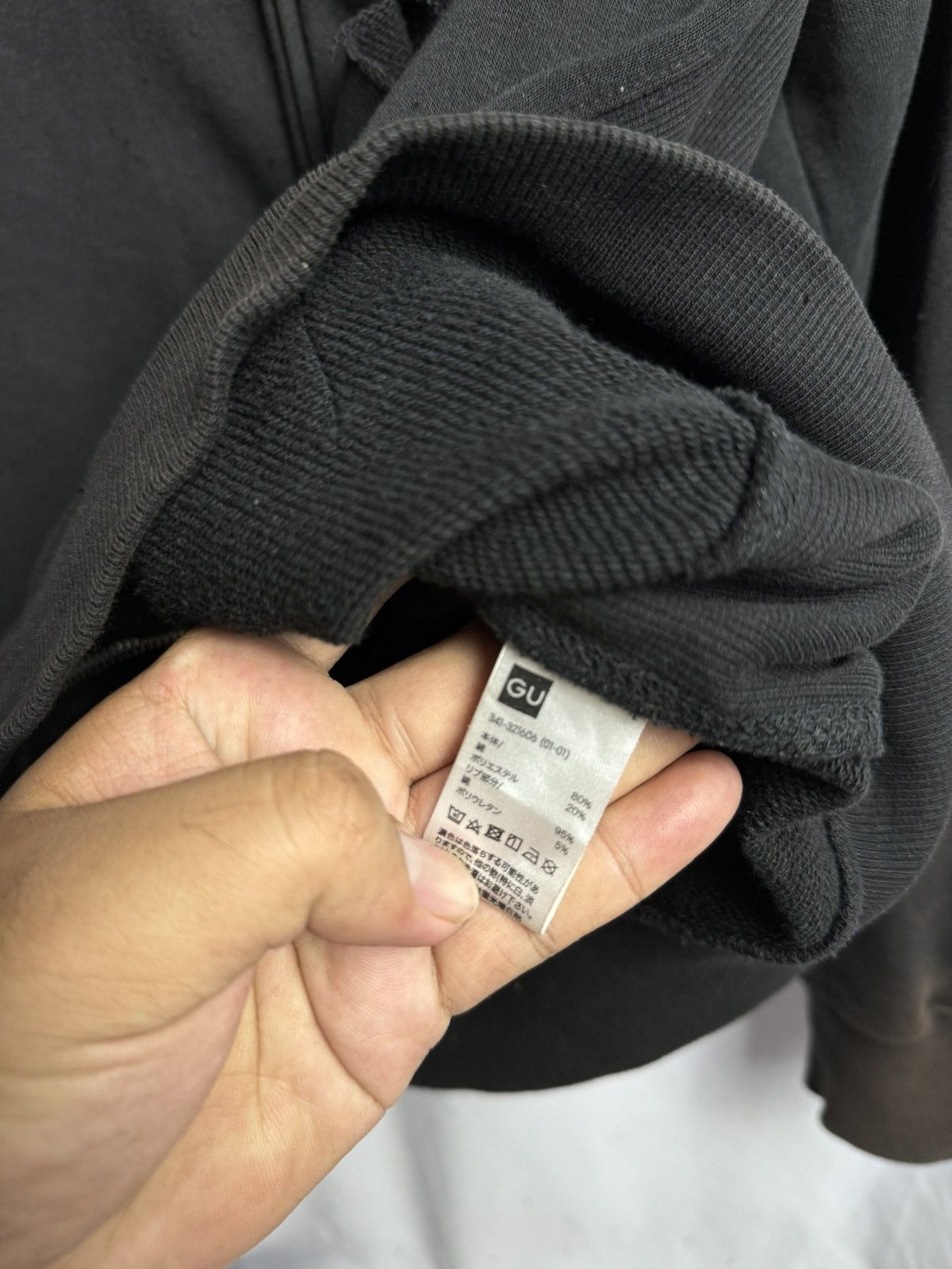Beauty Beast Distressed Japanese Hoodie GU Black Faded lgb ifsix style Size US XL / EU 56 / 4 - 9 Thumbnail