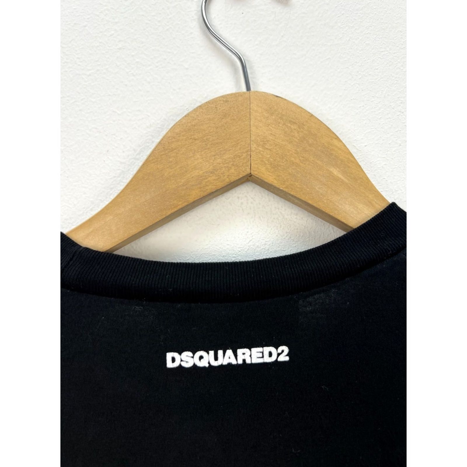 Dsquared2 VINTAGE Dsquared2 ICON Logo T-Shirt Mens XS Black Logo Short Sleeve Crew Neck DSQUARED2 Shirt Mens XS Black Logo Vintage Size US XS / EU 42 / 0 - 5 Thumbnail