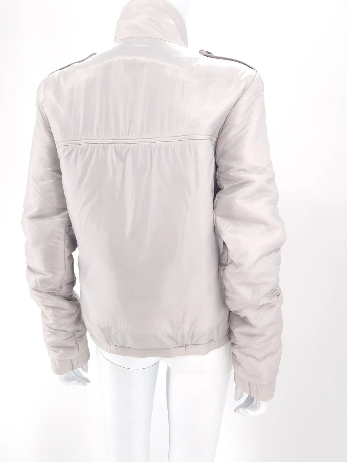 Chanel Chanel Silver Puffer Jacket Size S / US 4 / IT 40 - 10 Thumbnail