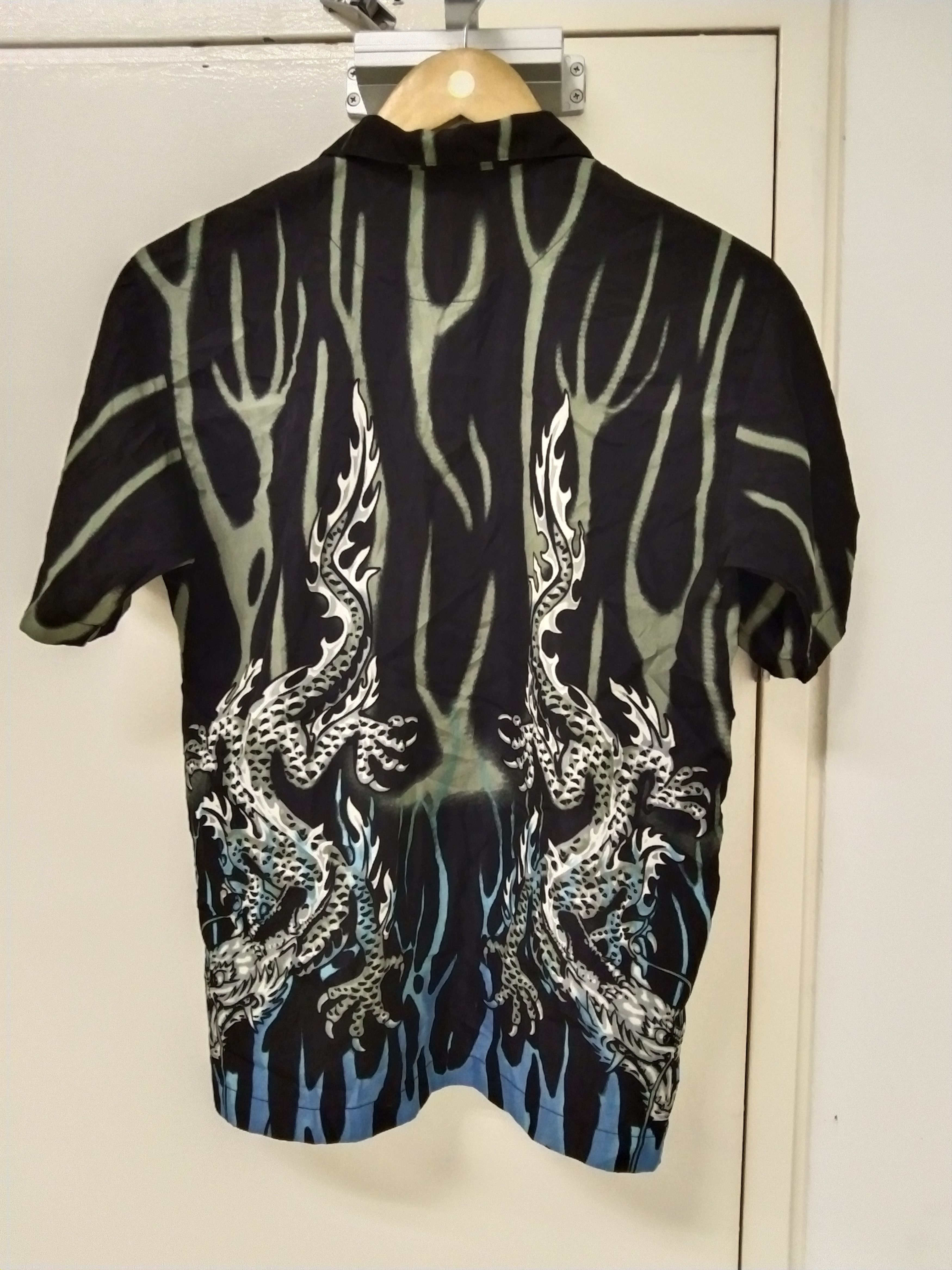 Japanese Brand dragon printed shirt Size US S / EU 44-46 / 1 - 6 Thumbnail